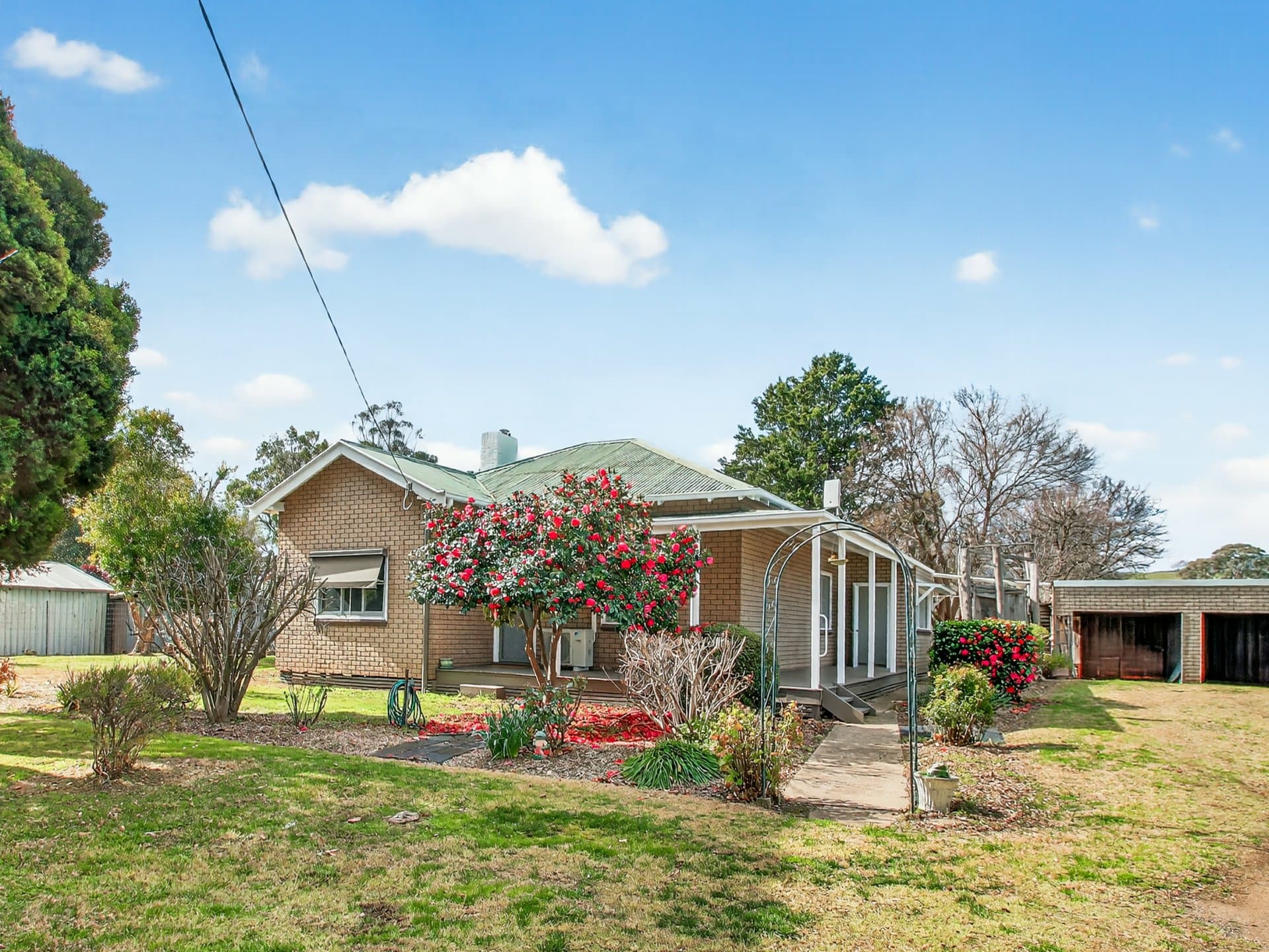 6750 Great Alpine Road, Swifts Creek, Swifts Creek - Thumbnail 2