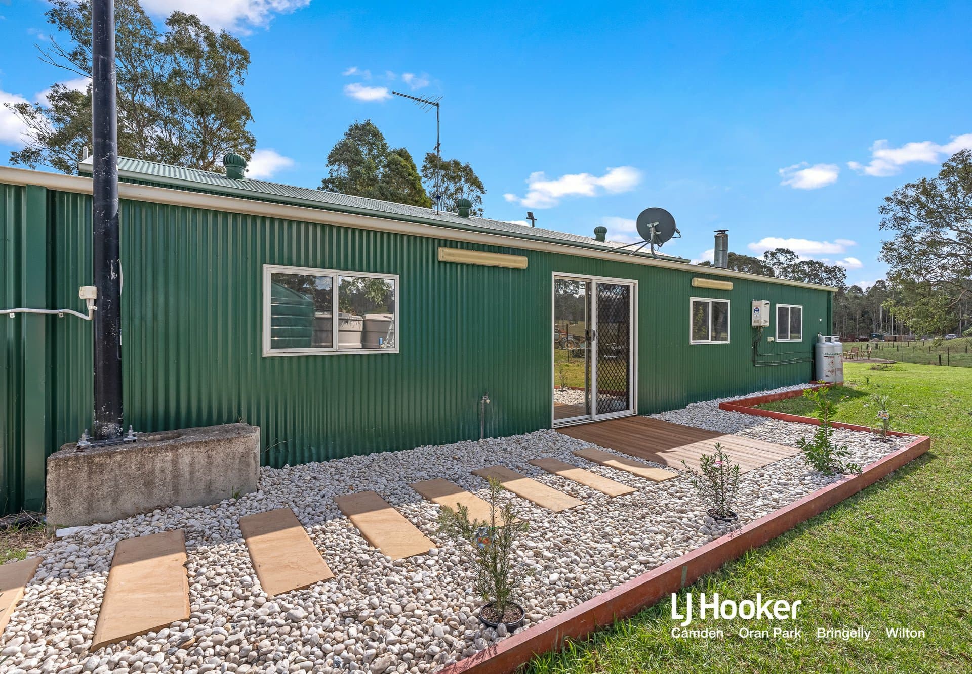 64 Coates Park Road, Cobbitty, Cobbitty - Thumbnail 2