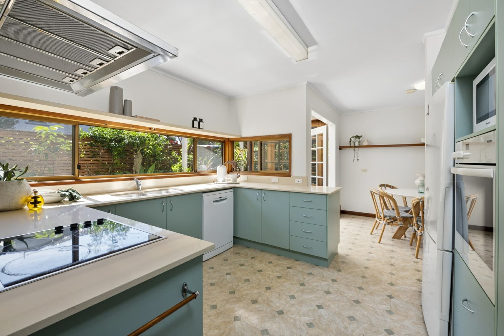 12 Albany Street, Point Frederick, Point Frederick - Thumbnail 7