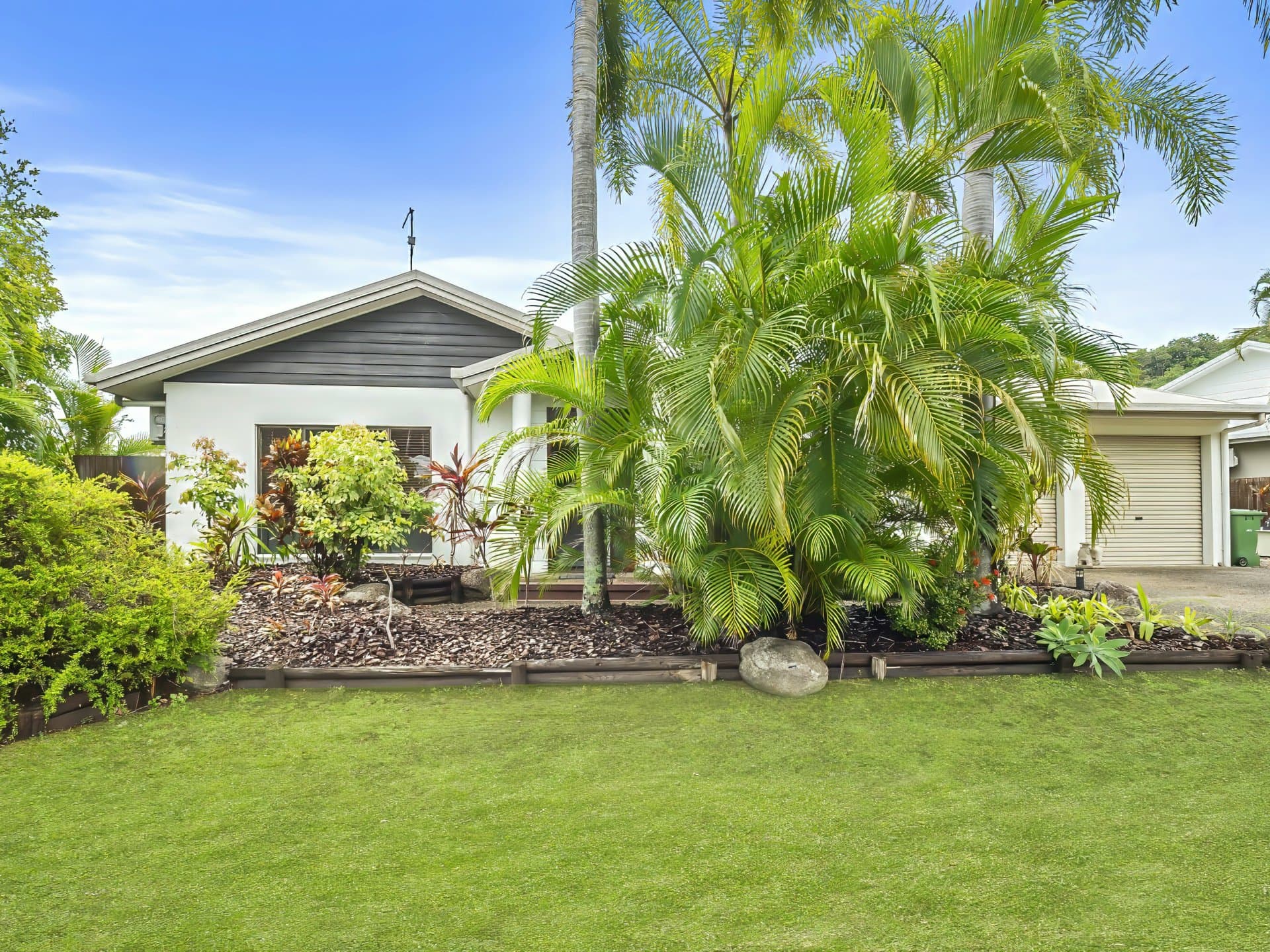 13 Ilse Close, Clifton Beach, Clifton Beach - Image 1