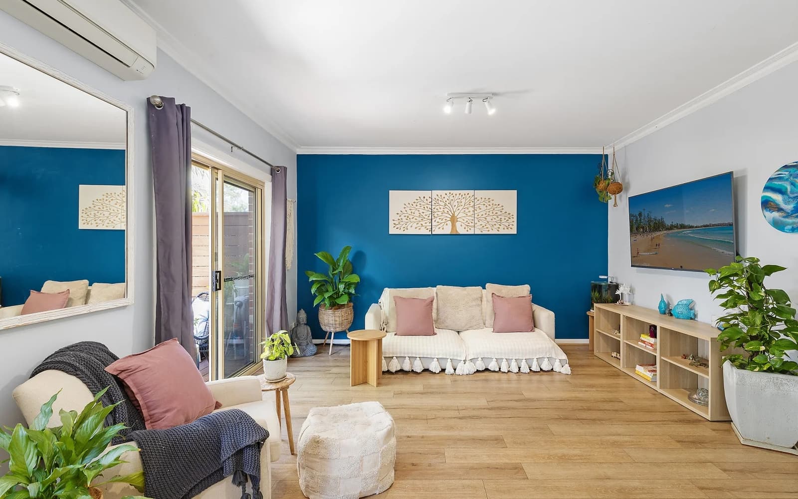 8 A Grevillea Crescent, Hornsby Heights - Thumbnail 3
