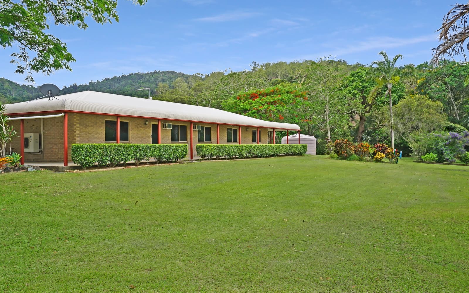 382 Marlborough Sarina Road, Sarina - Image 1