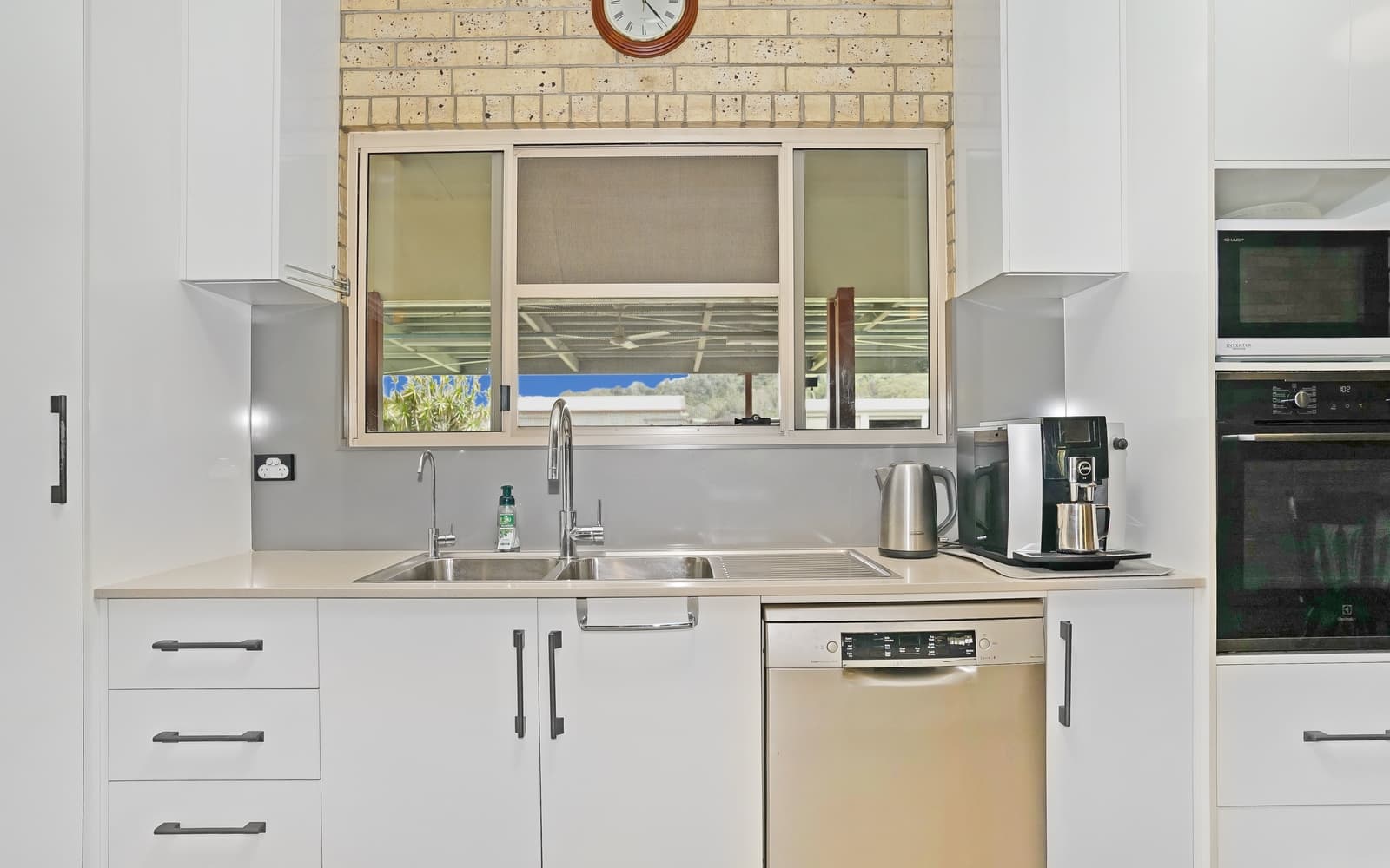 382 Marlborough Sarina Road, Sarina - Thumbnail 2