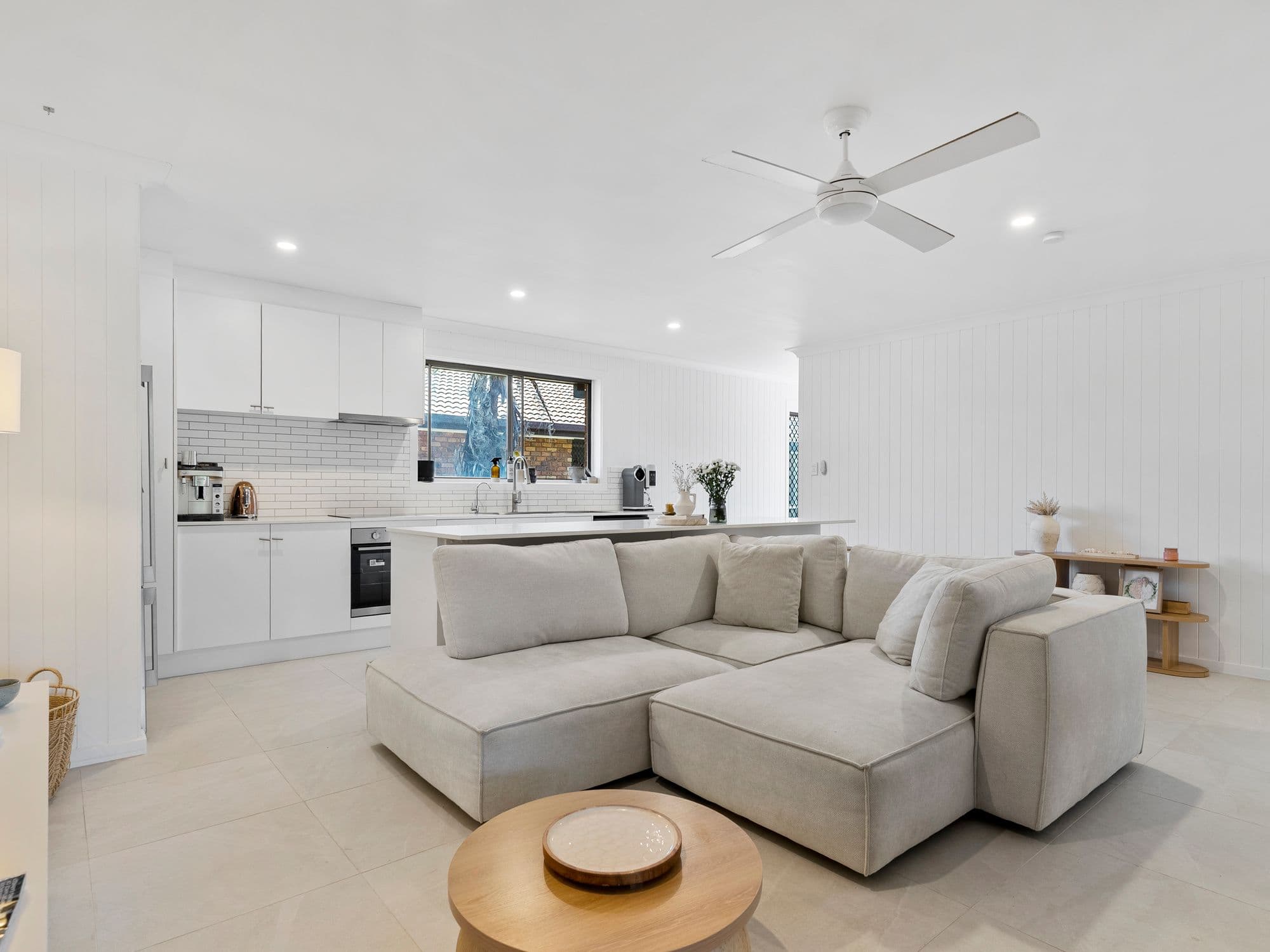 3 Jodie Court, Mermaid Waters QLD 4218, Mermaid Waters - Thumbnail 6
