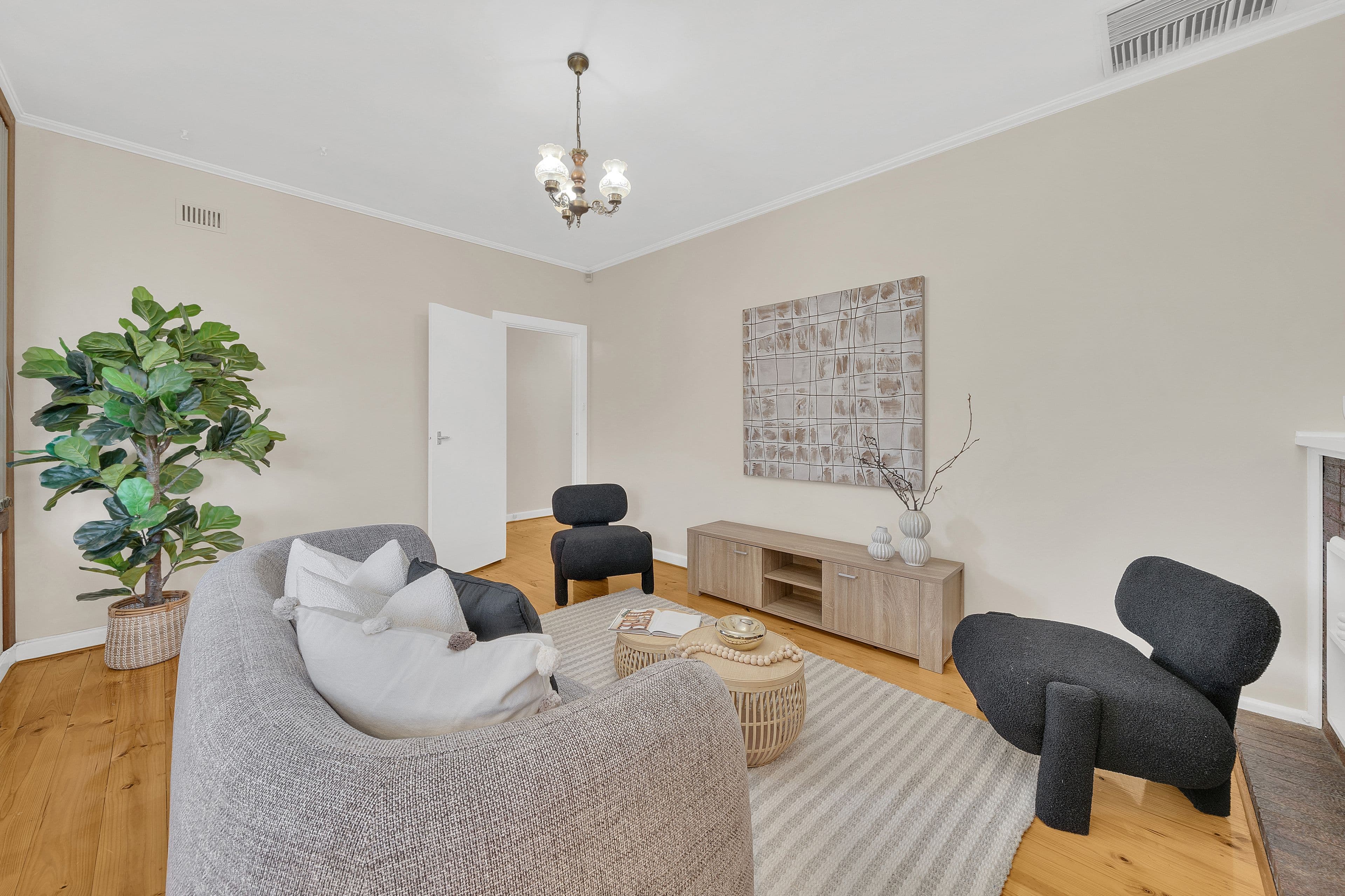 31 Pine Avenue, Glenelg North SA 5045, Glenelg North - Thumbnail 4