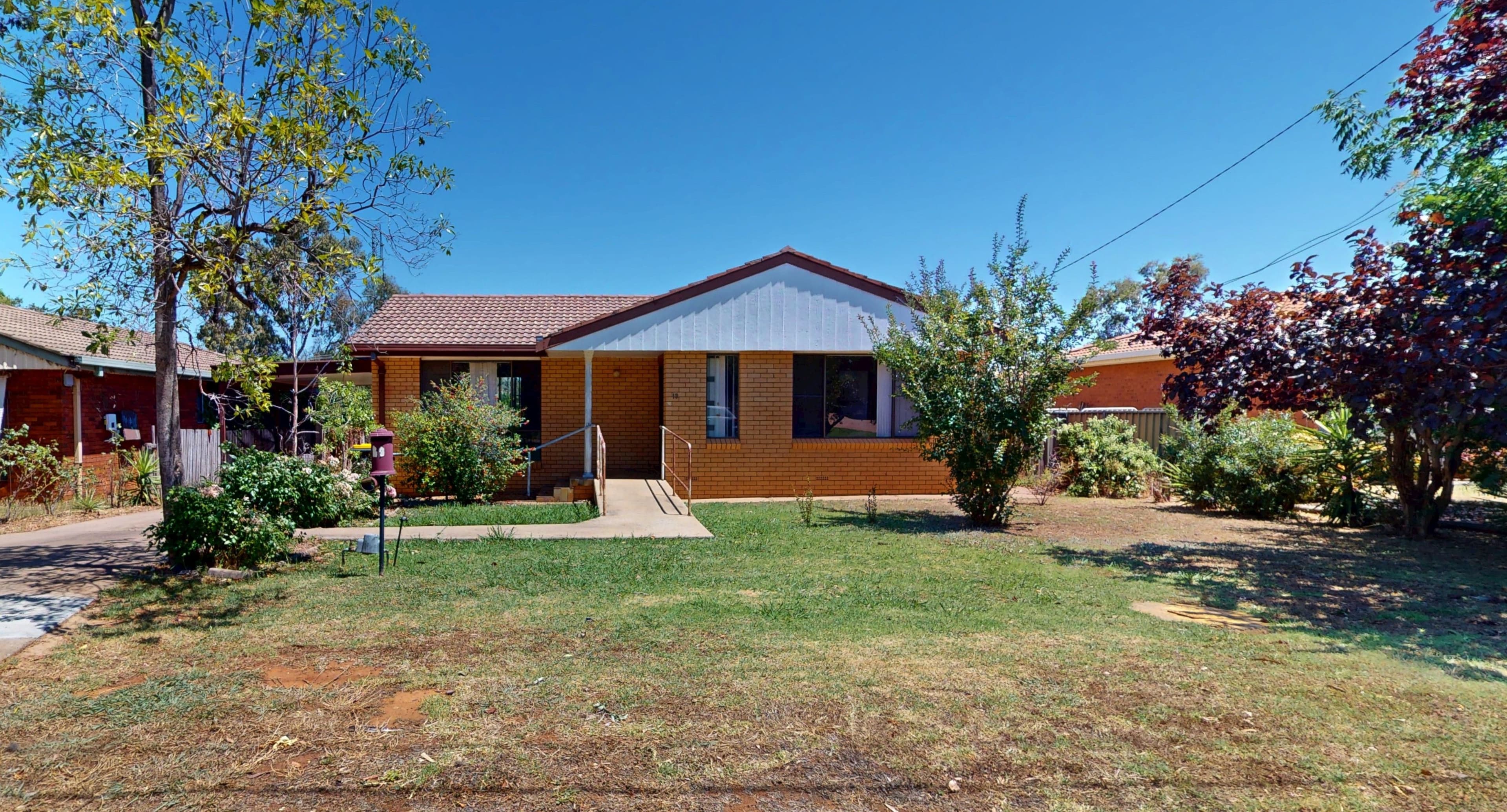 13 Sapphire Street, Dubbo NSW 2830, Dubbo - Image 1