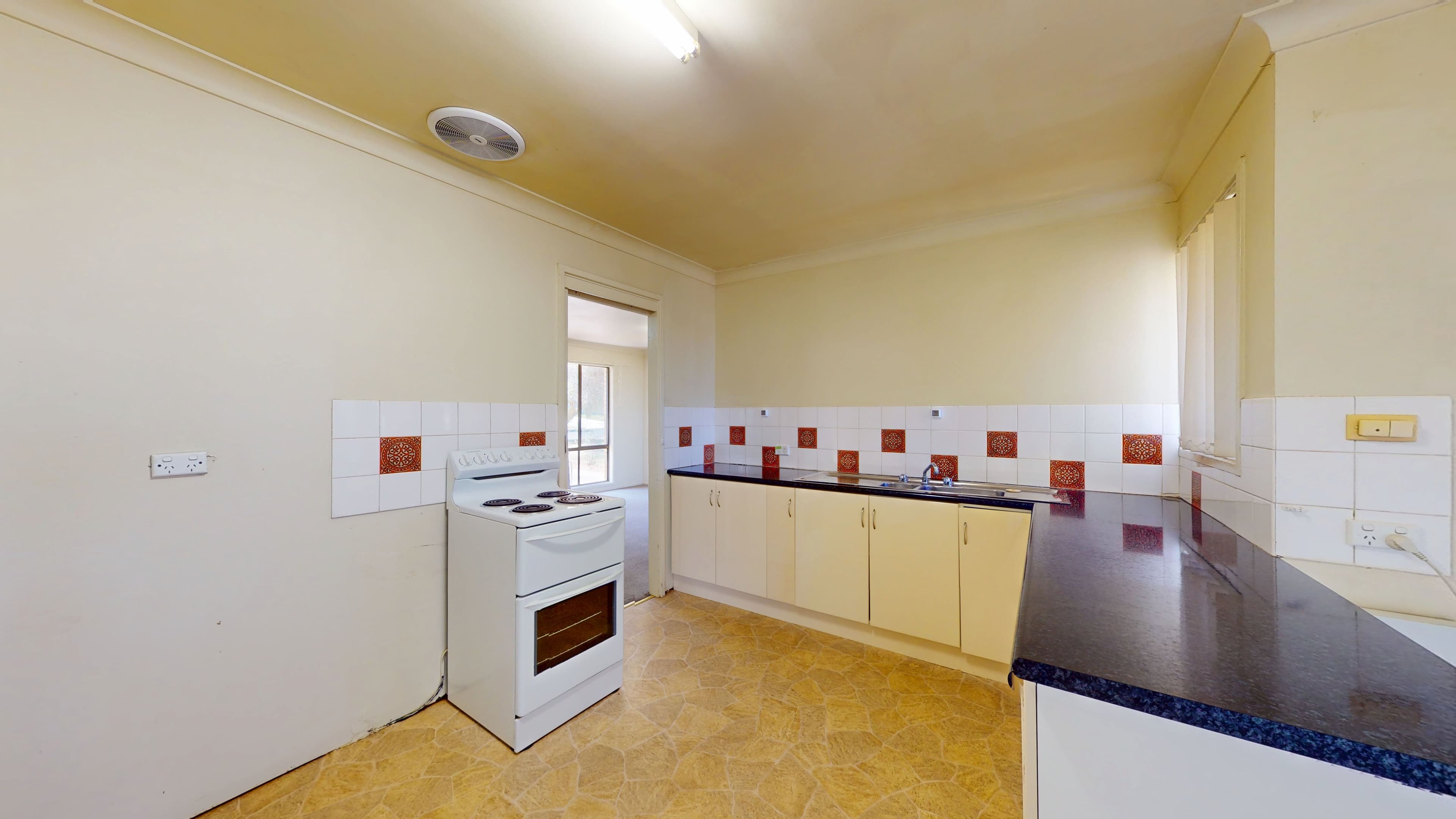 13 Sapphire Street, Dubbo NSW 2830, Dubbo - Thumbnail 4