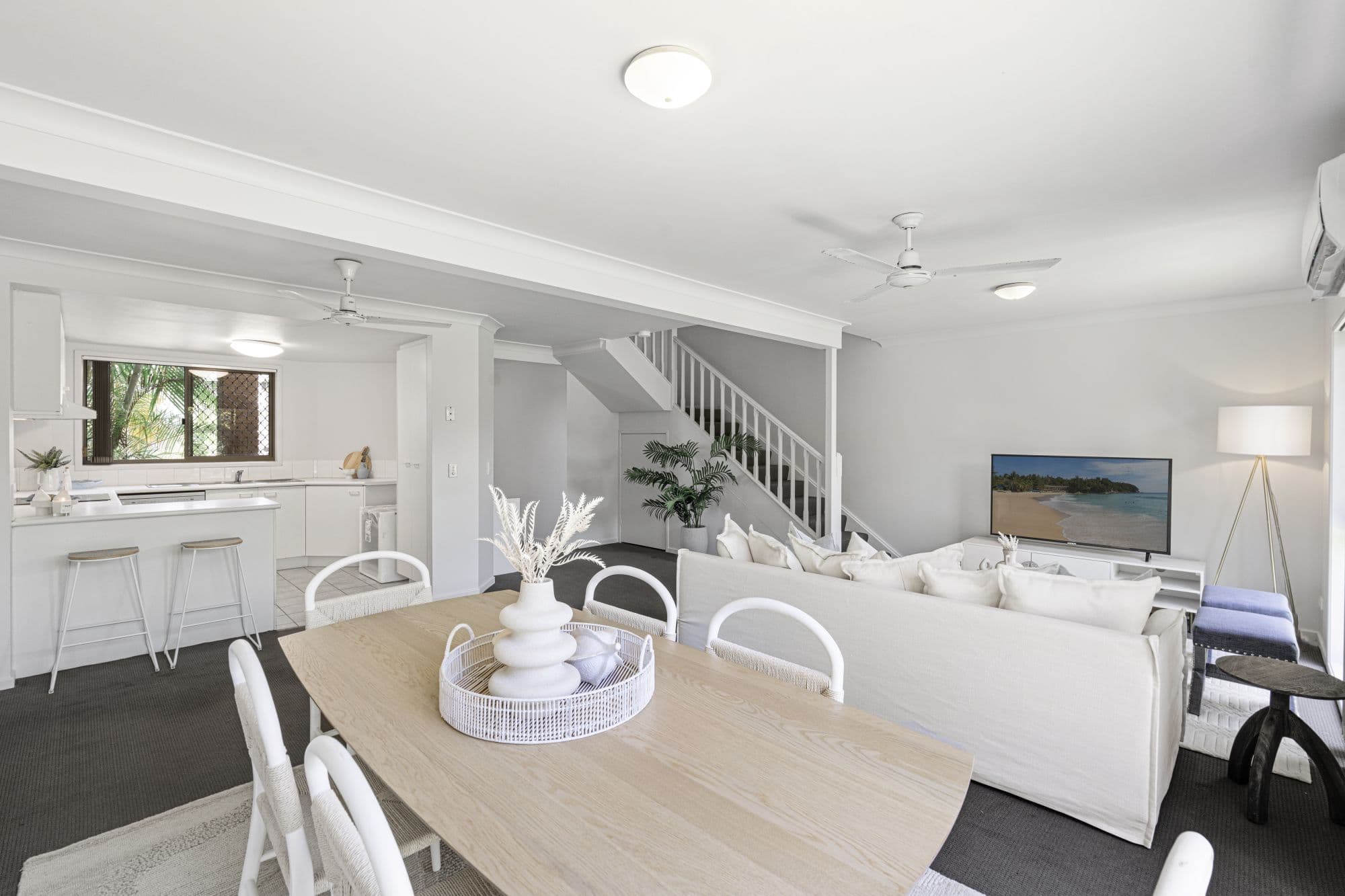 14 Bourton Road, Merrimac QLD 4226, Merrimac - Thumbnail 4