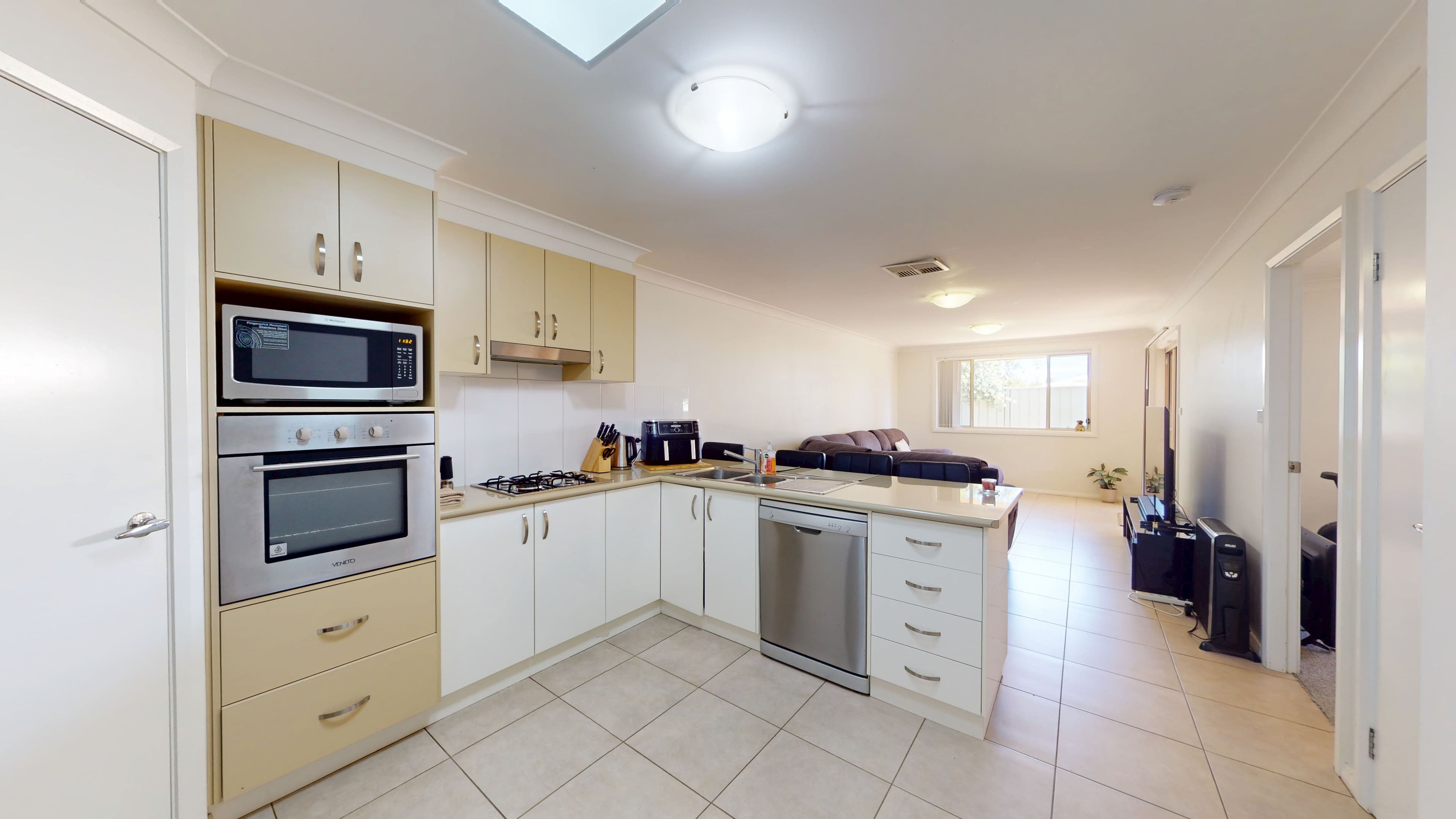 16A & 16B Magnolia Boulevard, Dubbo NSW 2830, Dubbo - Thumbnail 3