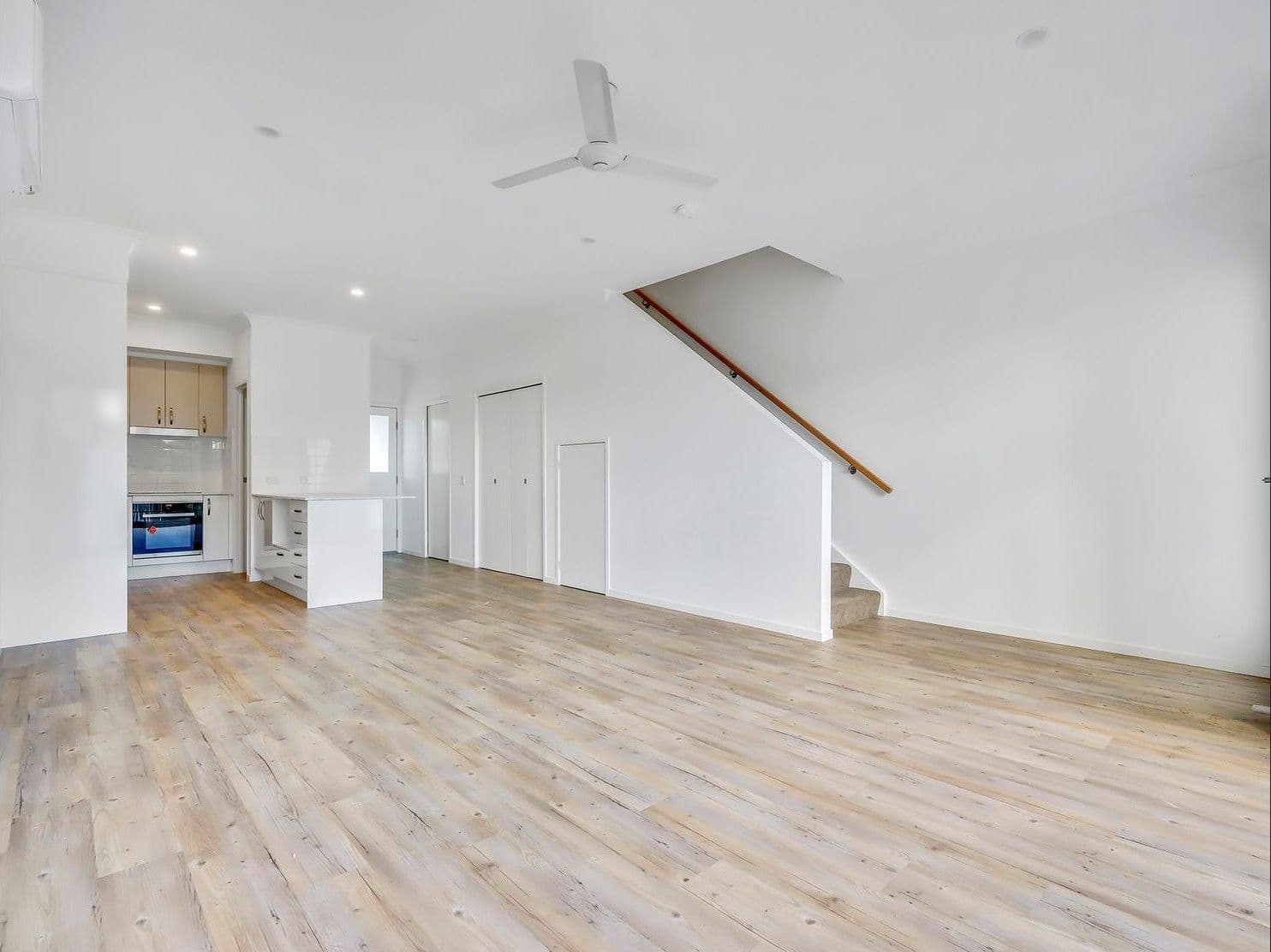9 Hickey Street, Coomera QLD 4209, Coomera - Thumbnail 3