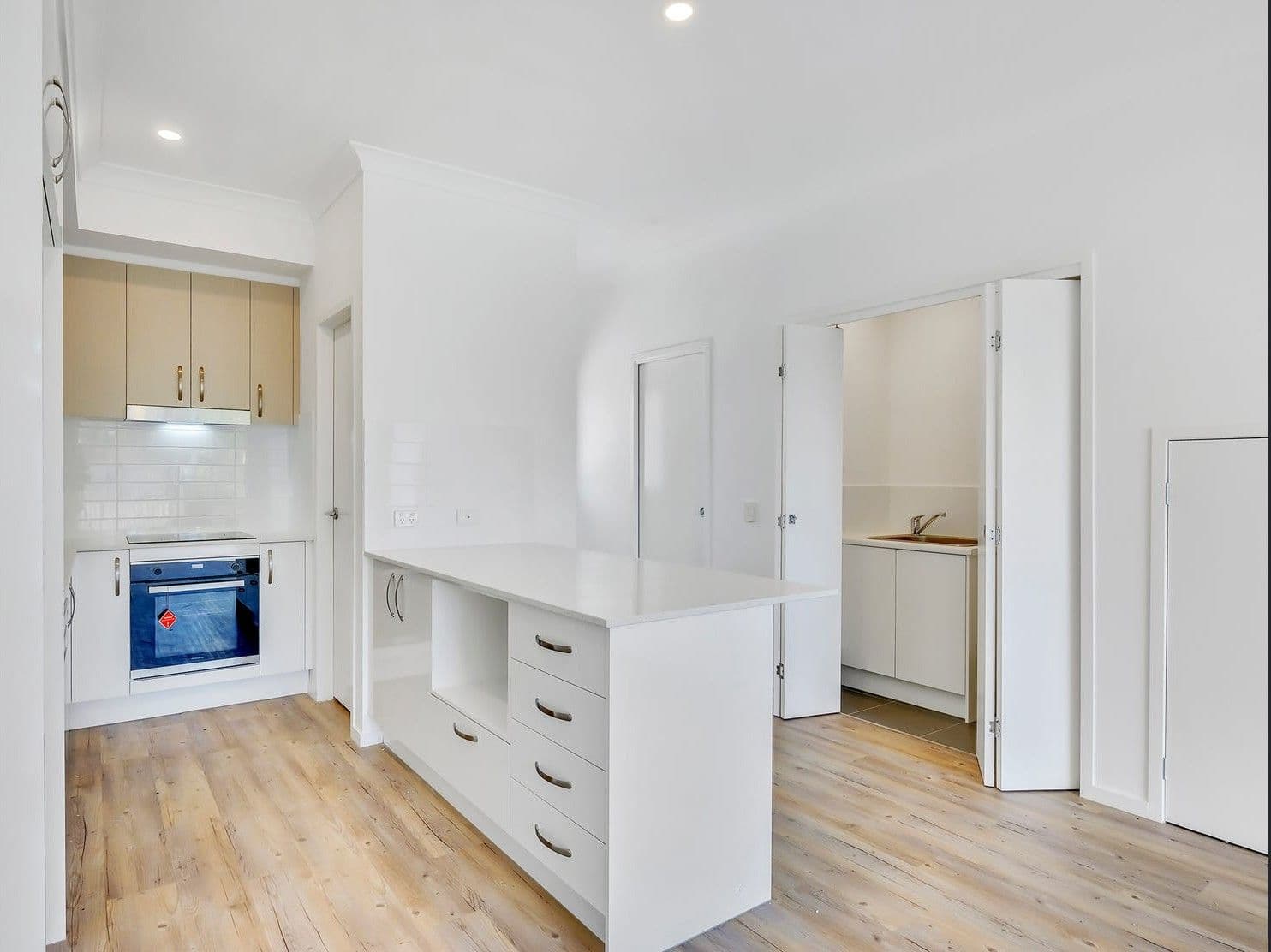 9 Hickey Street, Coomera QLD 4209, Coomera - Thumbnail 5
