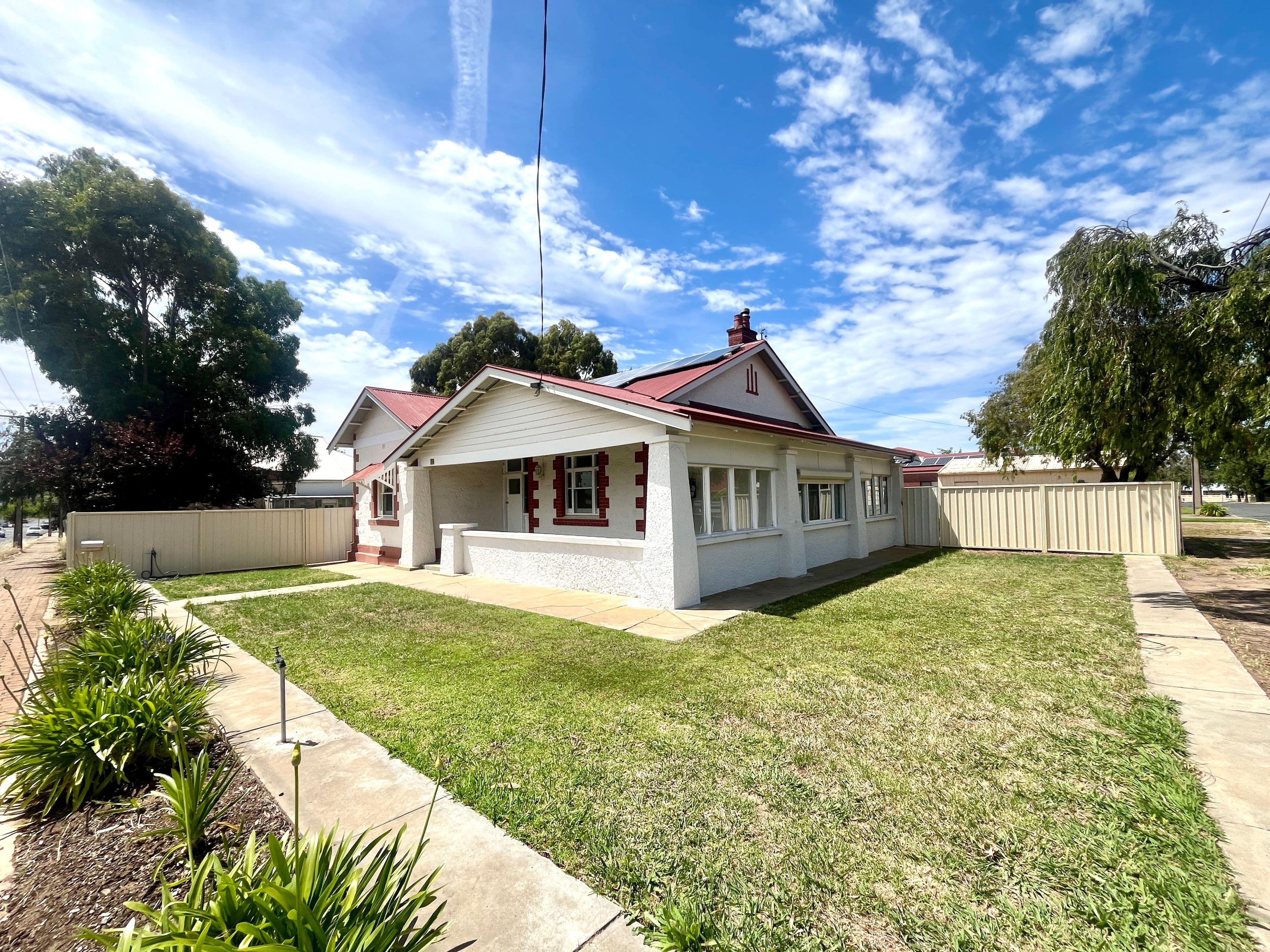 38 DeCourcey Street, Bordertown SA 5268, Bordertown - Thumbnail 2