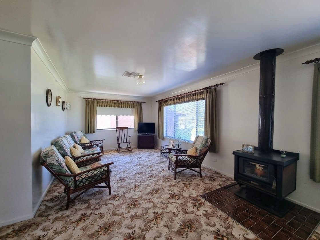 110 Hanley Street, Gundagai NSW 2722, Gundagai - Thumbnail 7