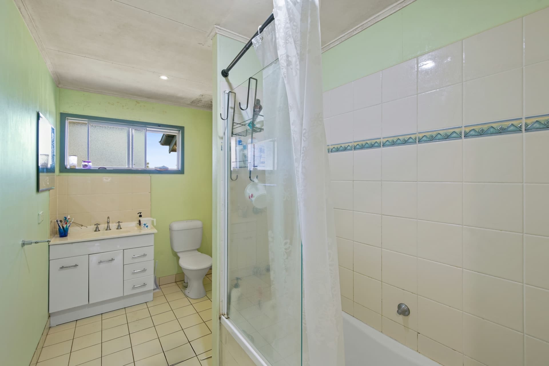 12 Munro Street, Moranbah, Moranbah - Thumbnail 8