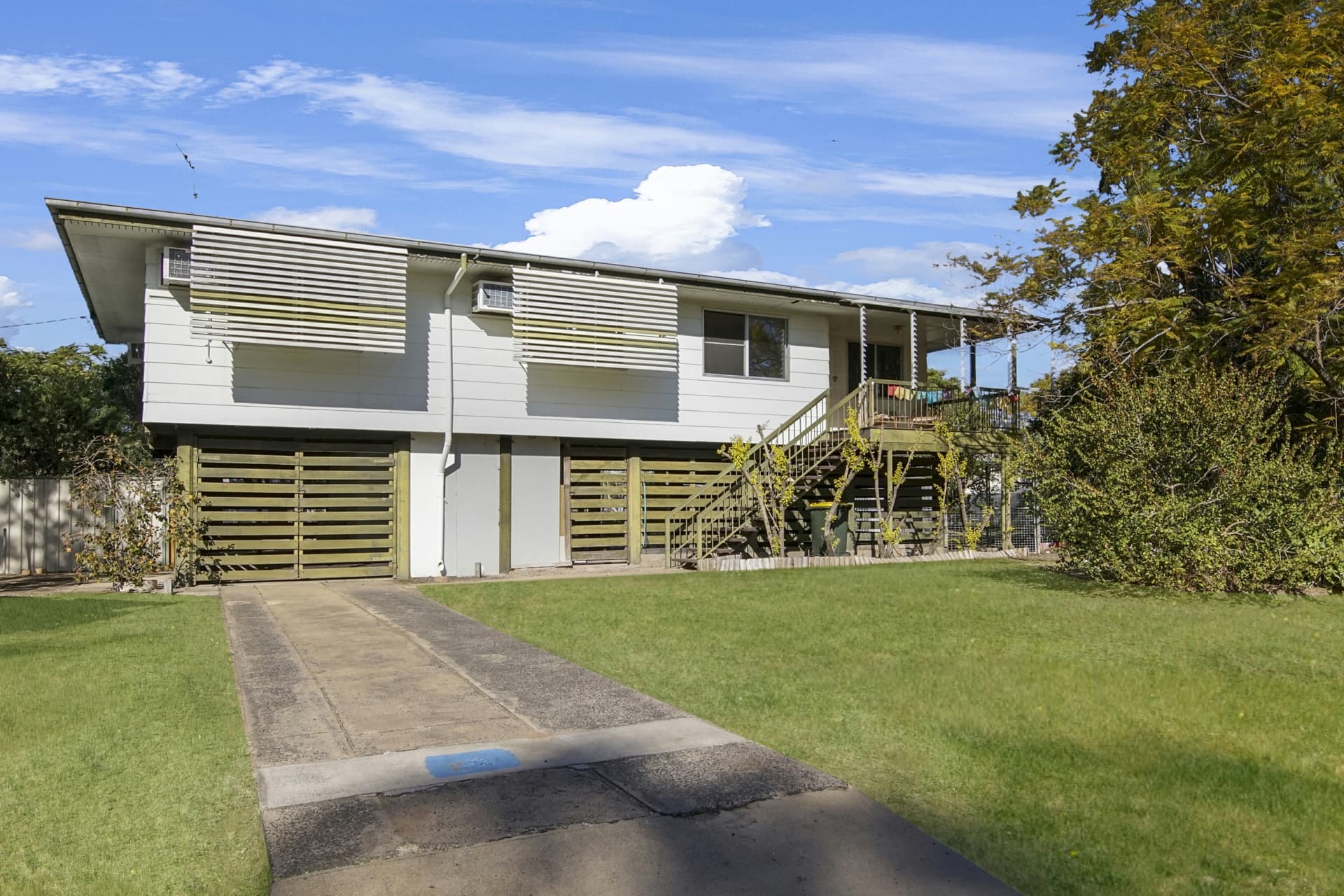 2 Spring Crescent, Dysart, Dysart - Image 1