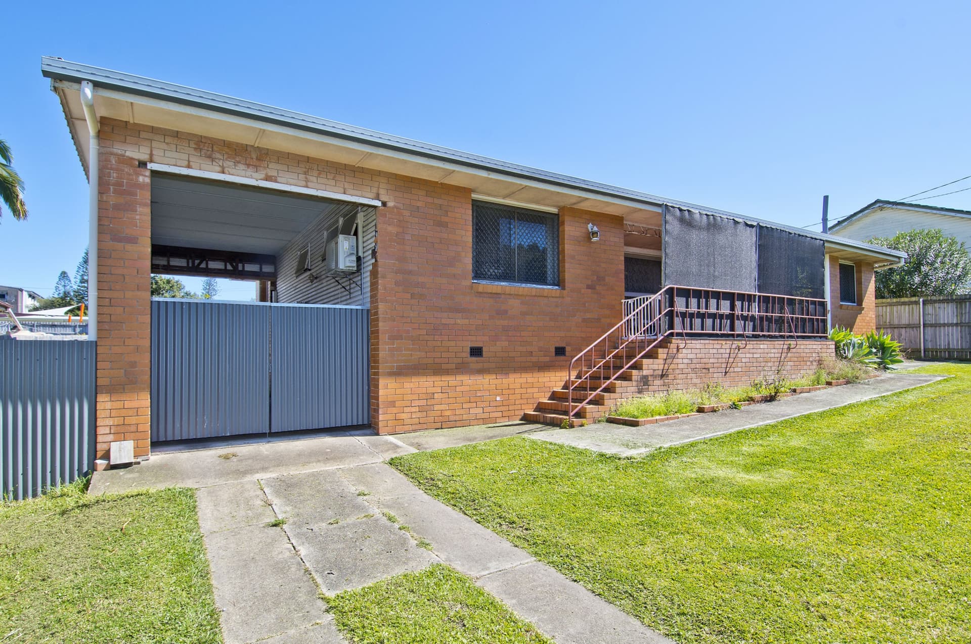 3 Alamein Street, Beenleigh, Beenleigh - Thumbnail 2
