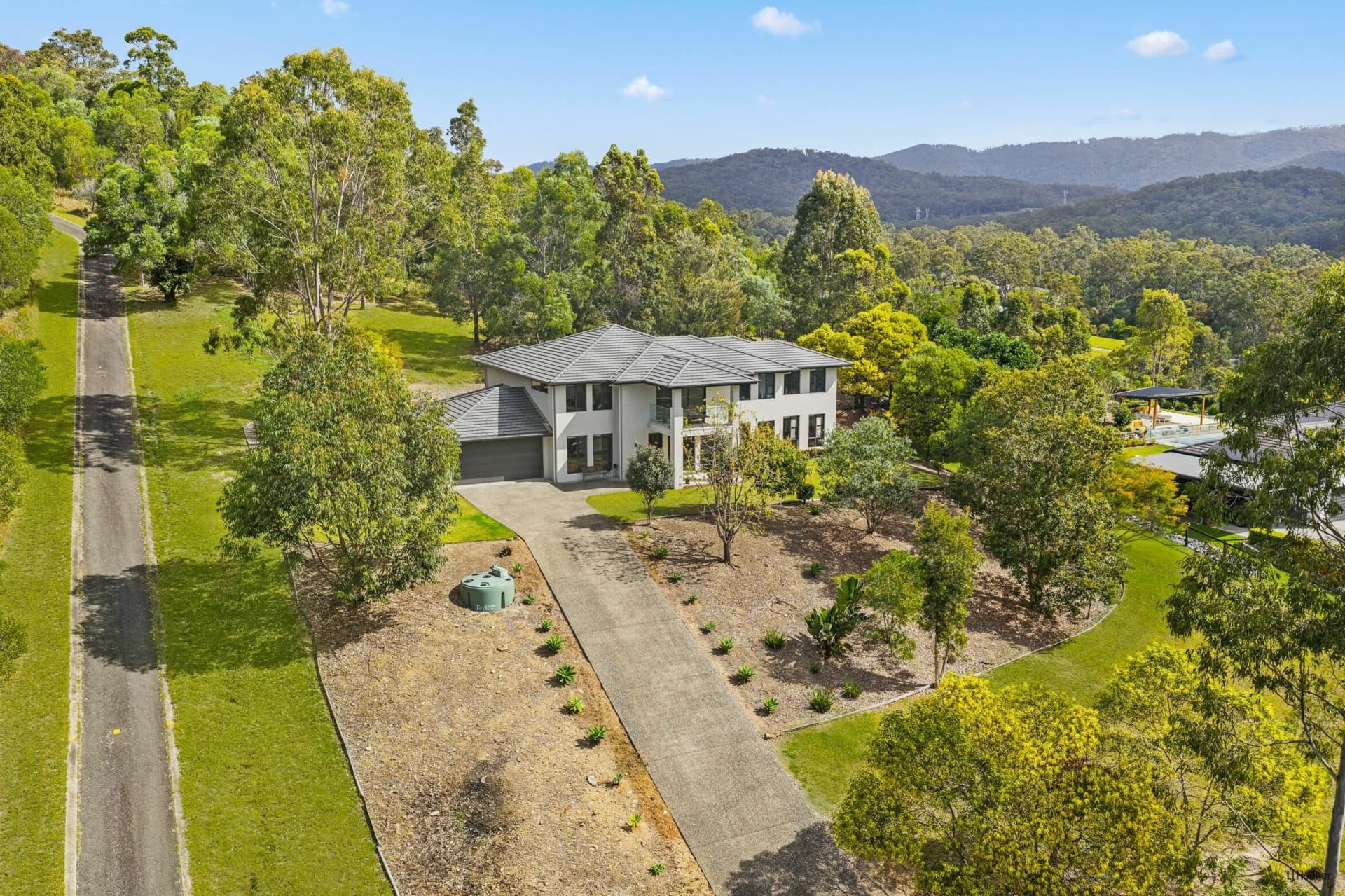 77 Whiptail Place, Advancetown, Advancetown - Thumbnail 2