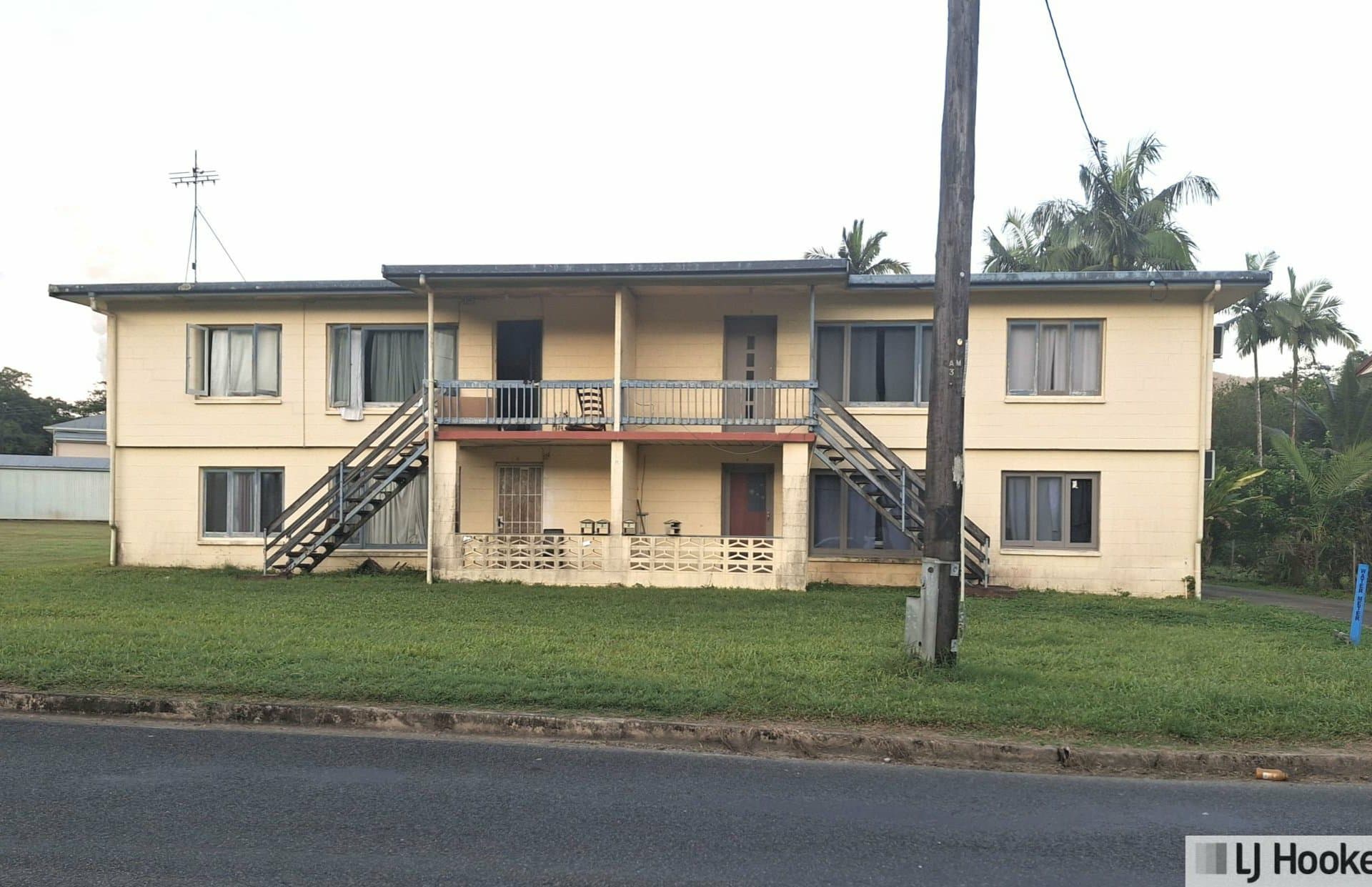 Unit 1-4/10 Campbell Street, Tully, Tully - Image 1