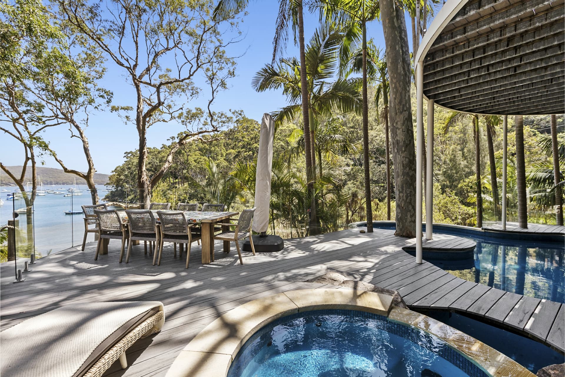 144 Prince Alfred Parade, Newport, Newport - Thumbnail 2