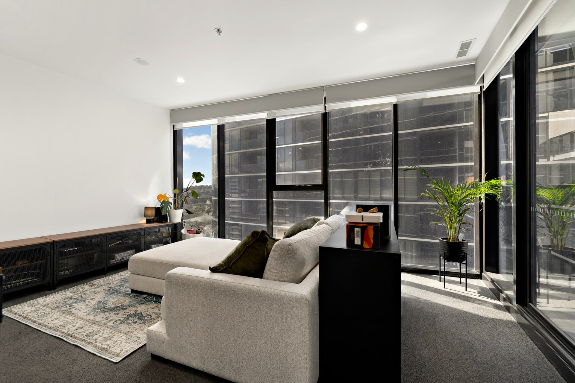 1328/15 Bowes Street, Phillip, Phillip - Thumbnail 5