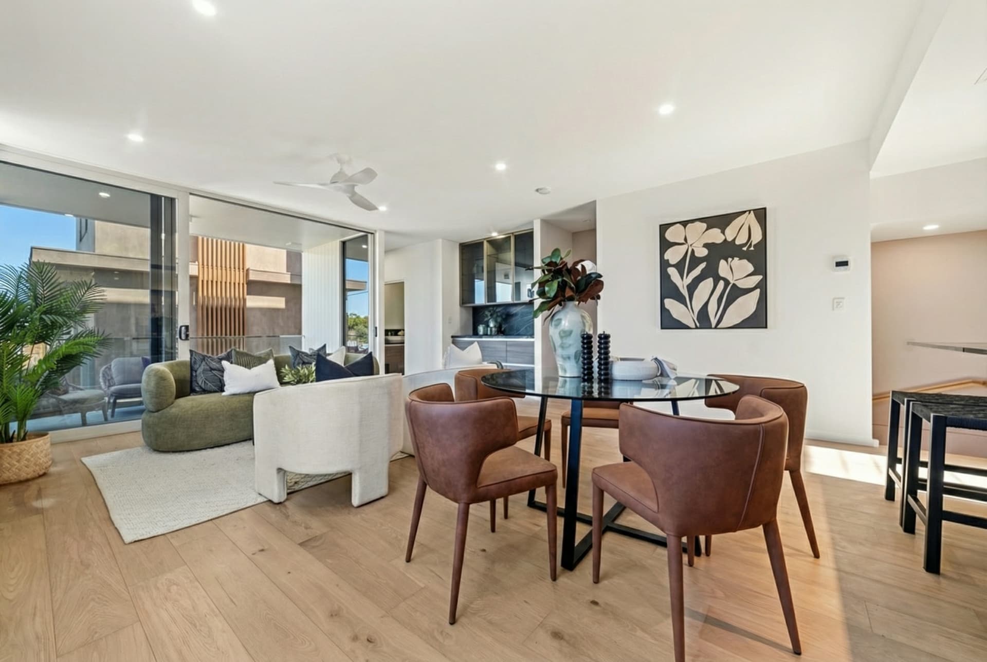 10 Abalone Avenue, Paradise Point, Paradise Point - Thumbnail 6