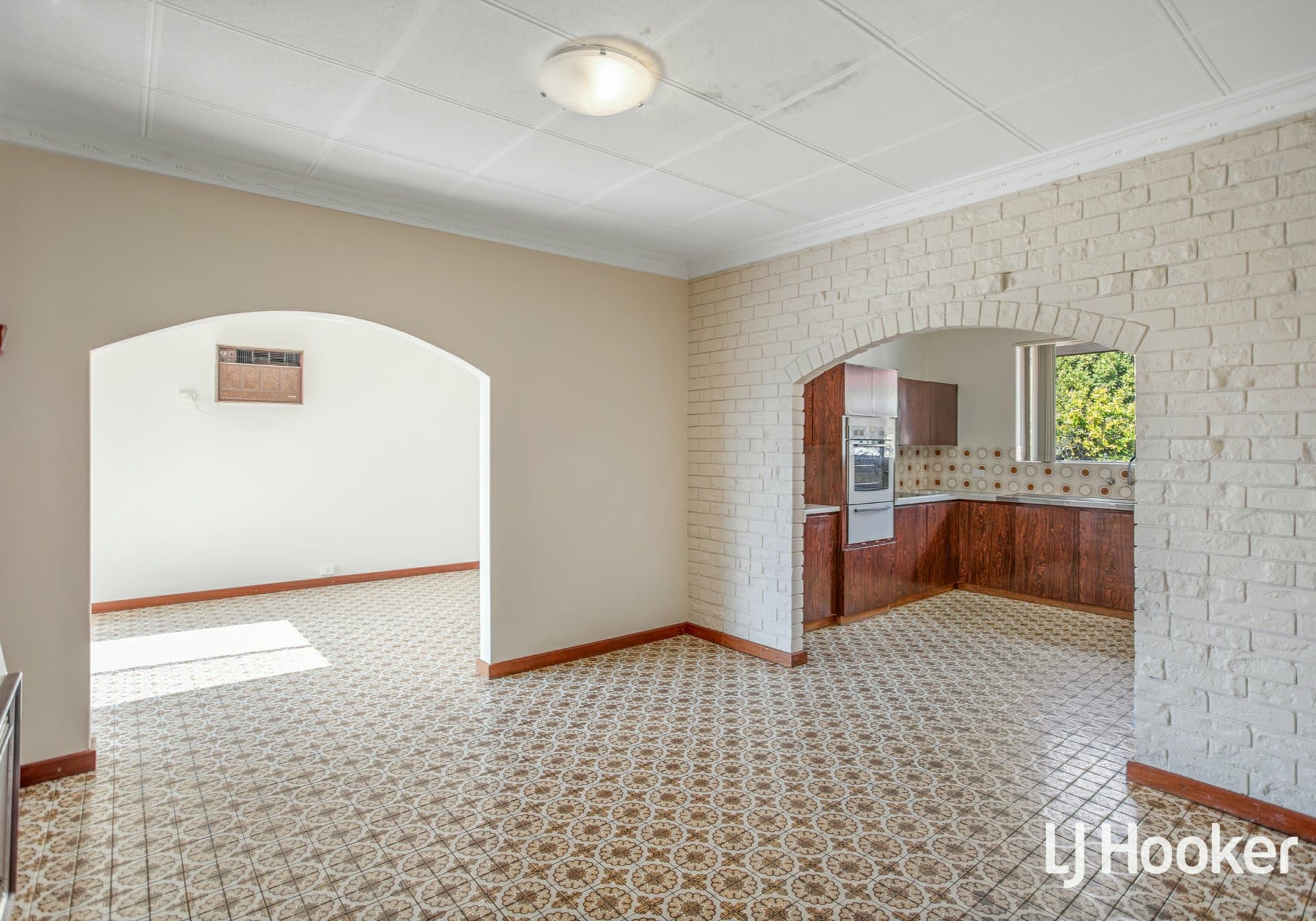 26 Wroxton Street, Midland, Midland - Thumbnail 8