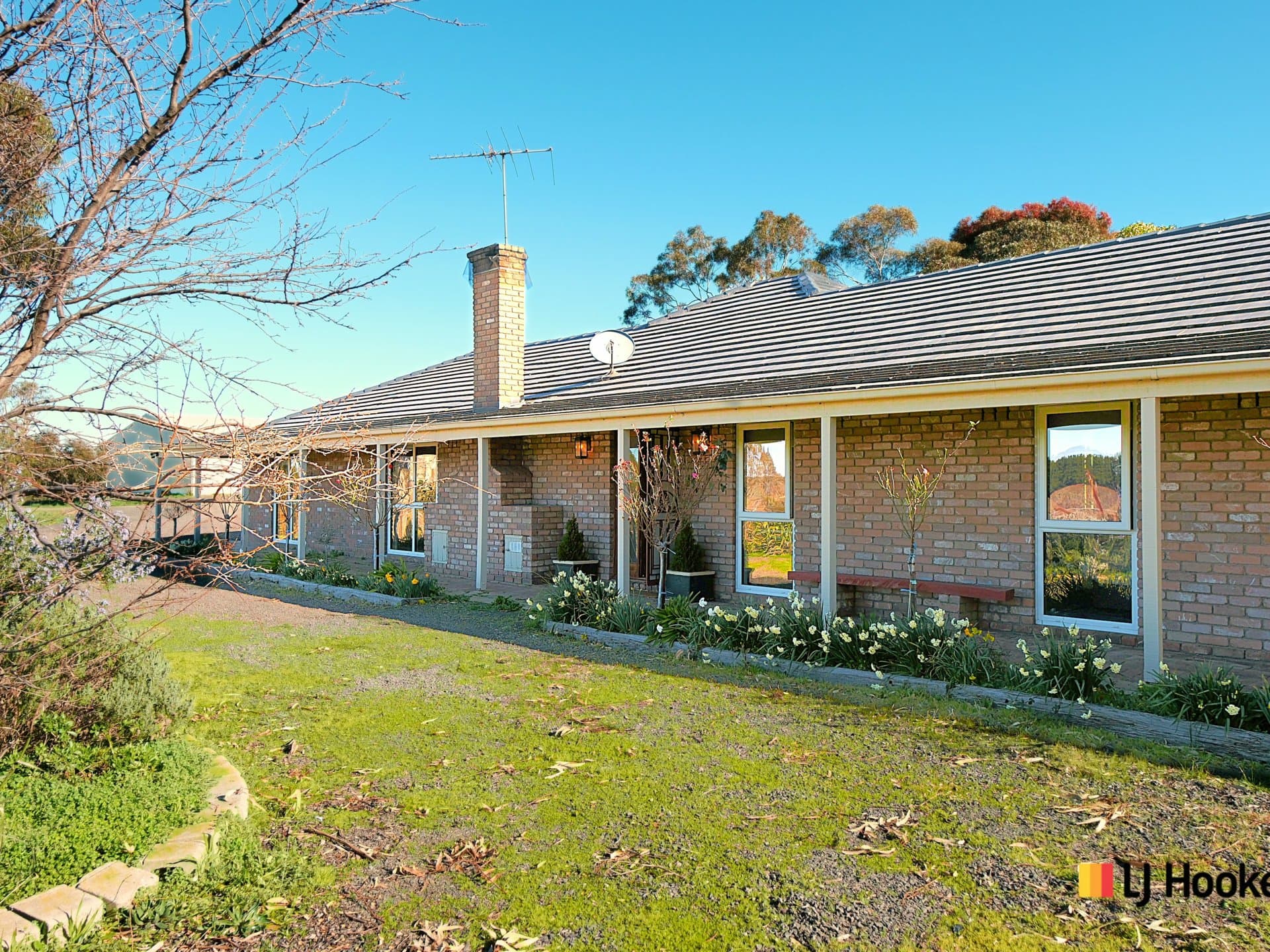 28 View Bank Lane, Riddells Creek, Riddells Creek - Thumbnail 2