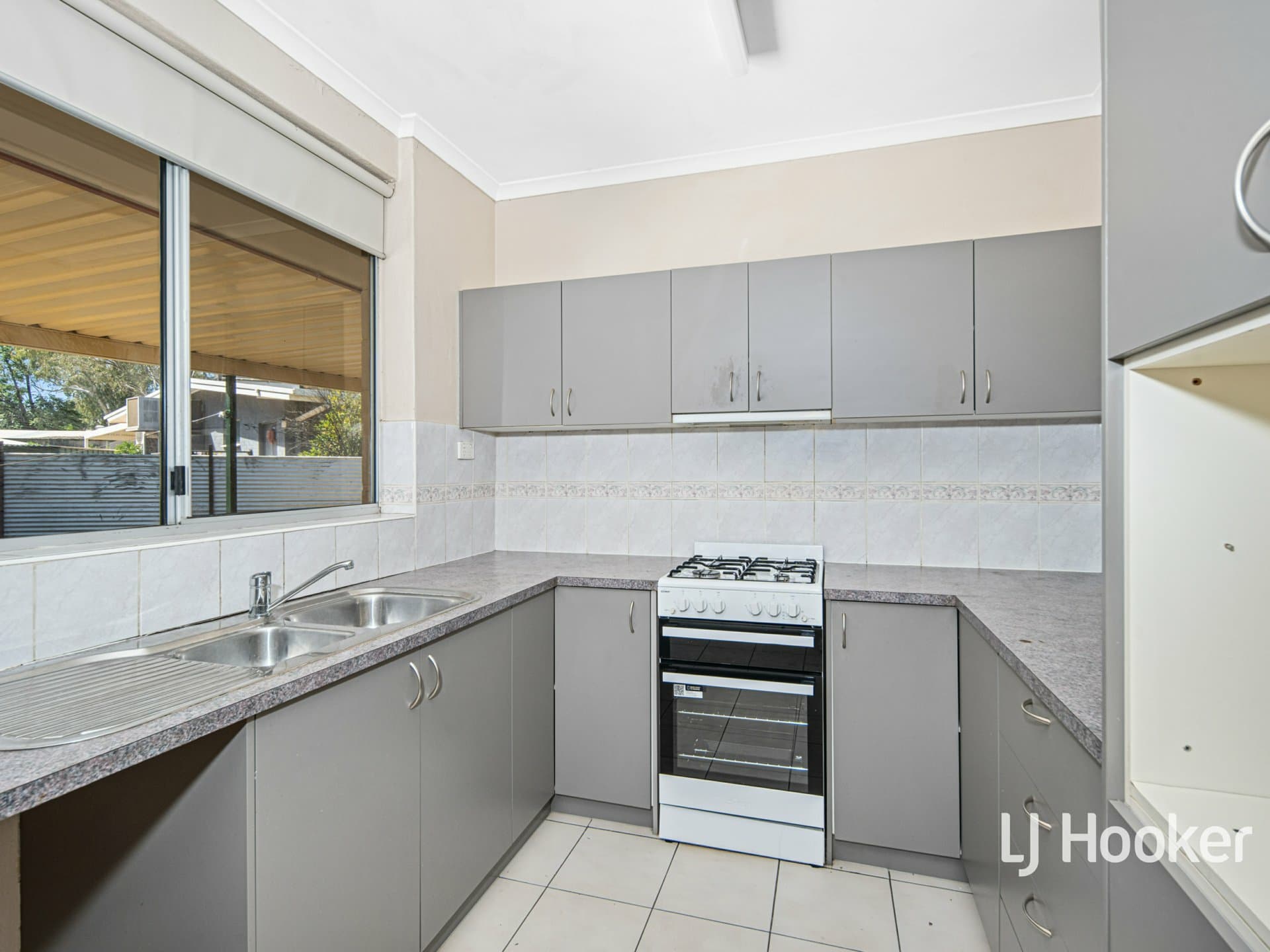 110 Bloomfield Street Gillen NT, Gillen - Thumbnail 3