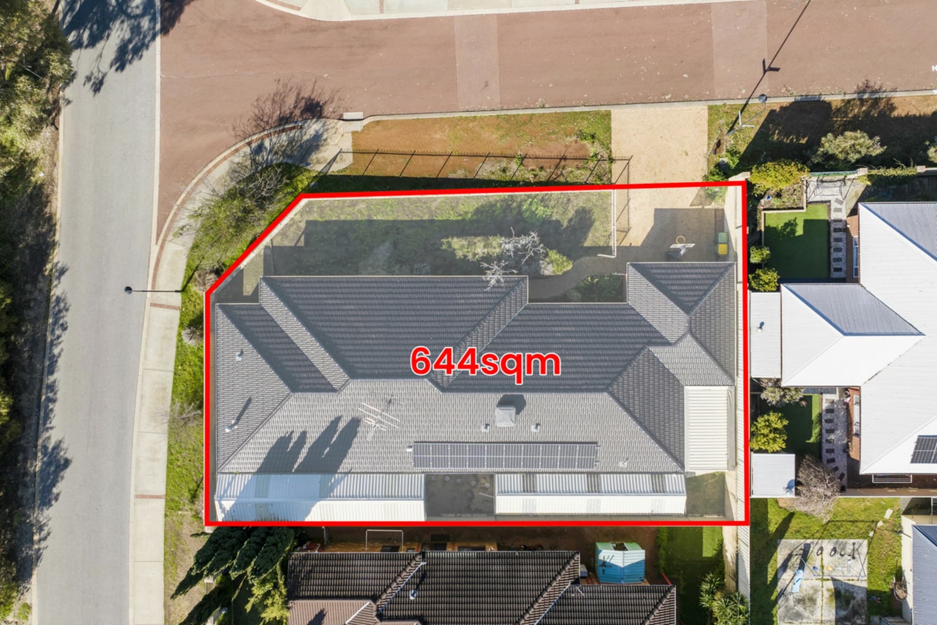 7 Adela Bend, Lakelands, Lakelands - Thumbnail 3