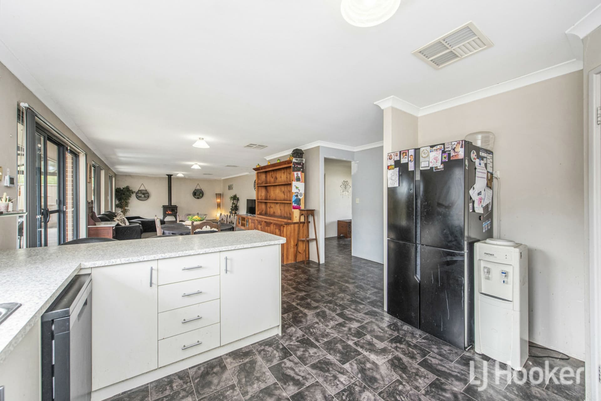7 Adela Bend, Lakelands, Lakelands - Thumbnail 5