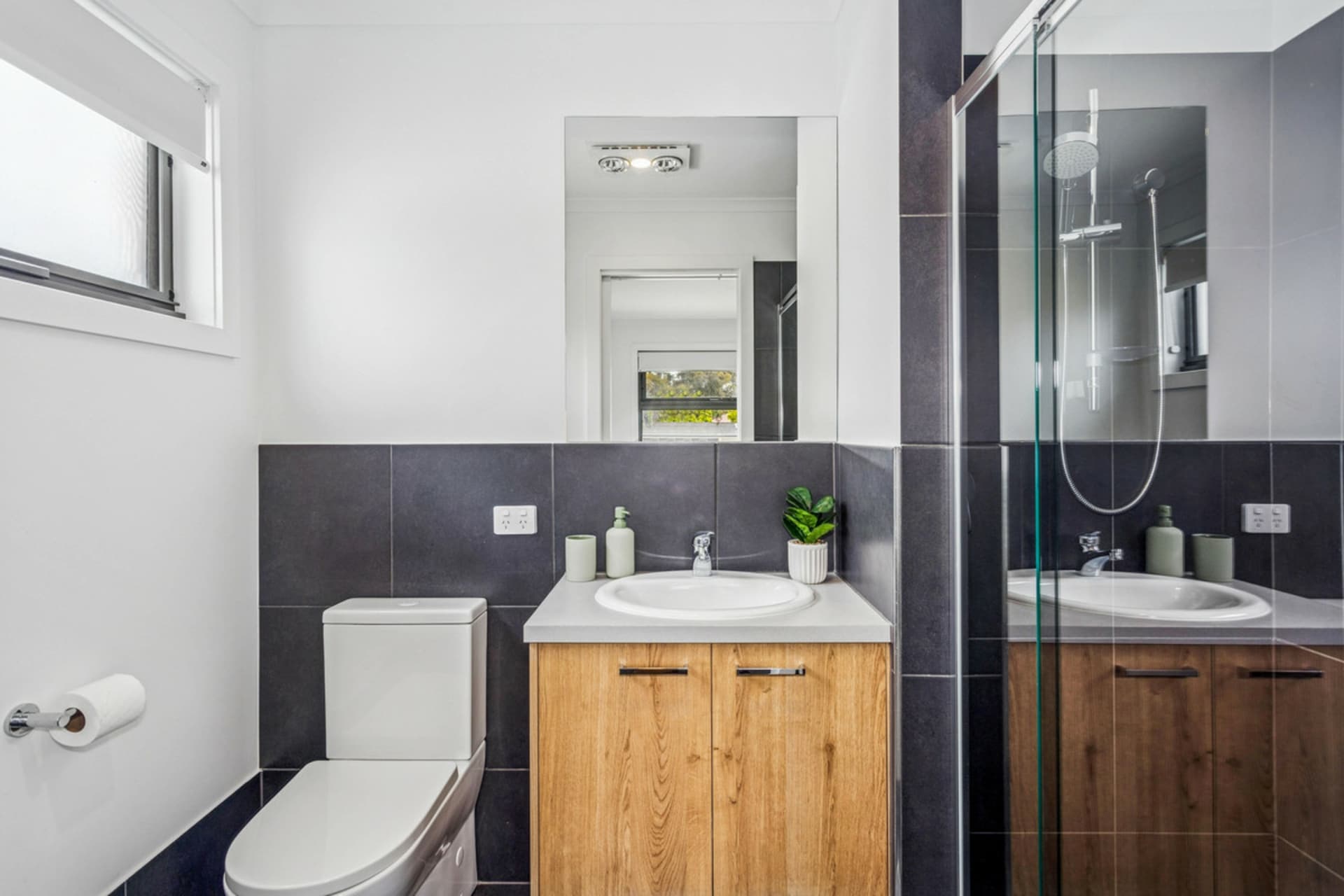 1/6 Britten Avenue, Modbury, Modbury - Thumbnail 7