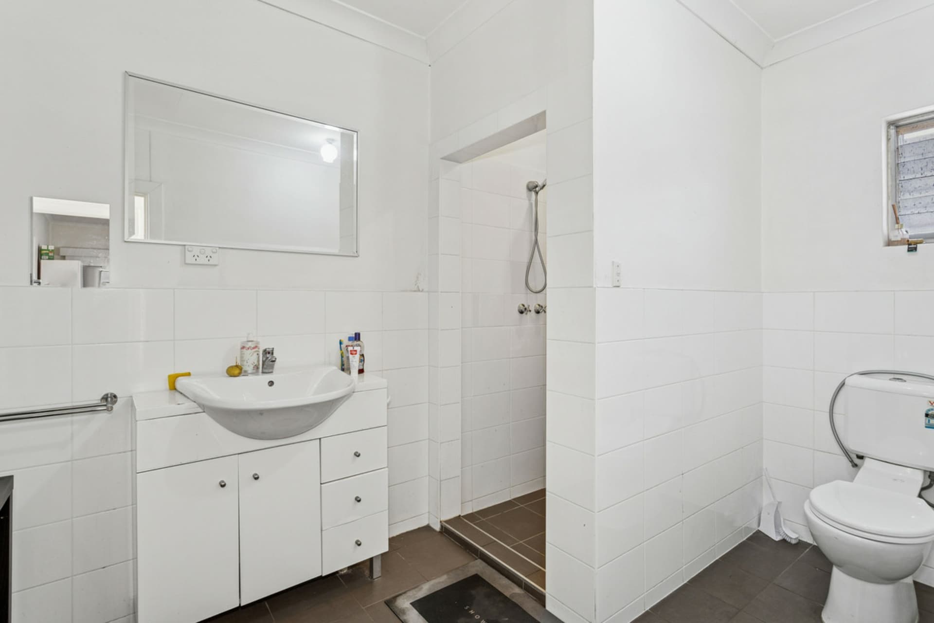 Units 1-2/95 Nelson Road, Valley View, Valley View - Thumbnail 8