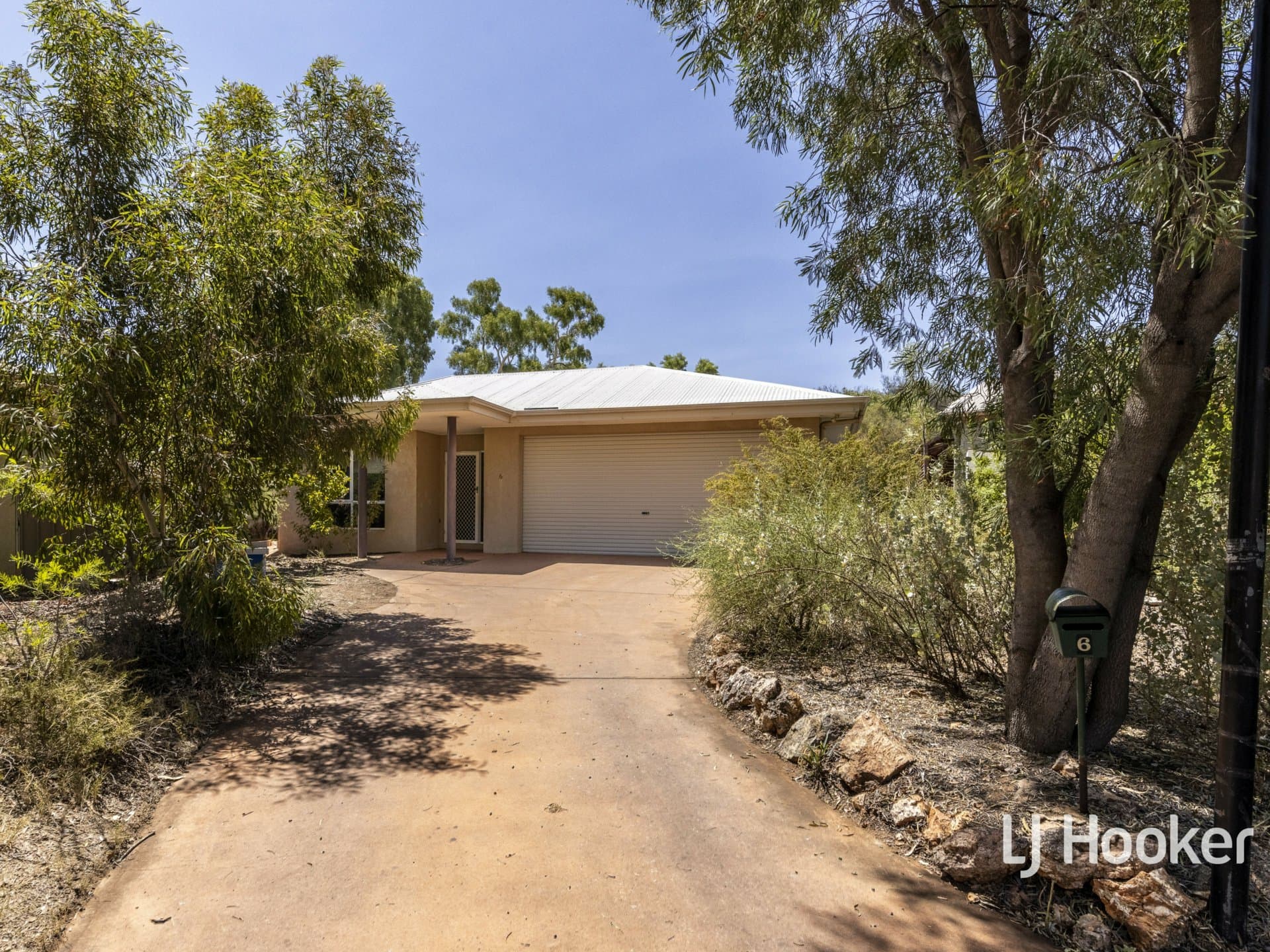 6 Reus Court, East Side, East Side - Image 1