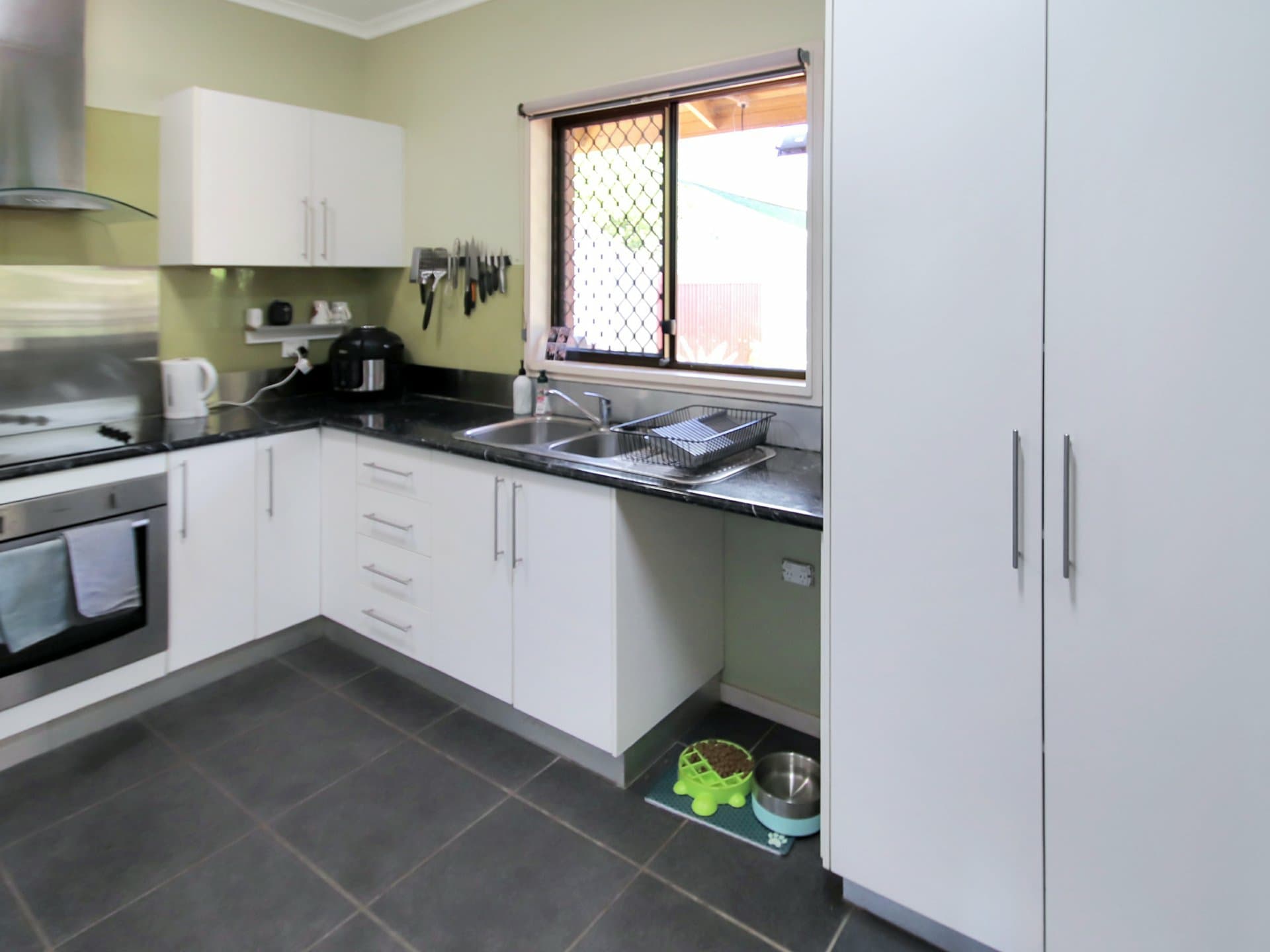 8 Ronan Court, Katherine, Katherine - Thumbnail 3