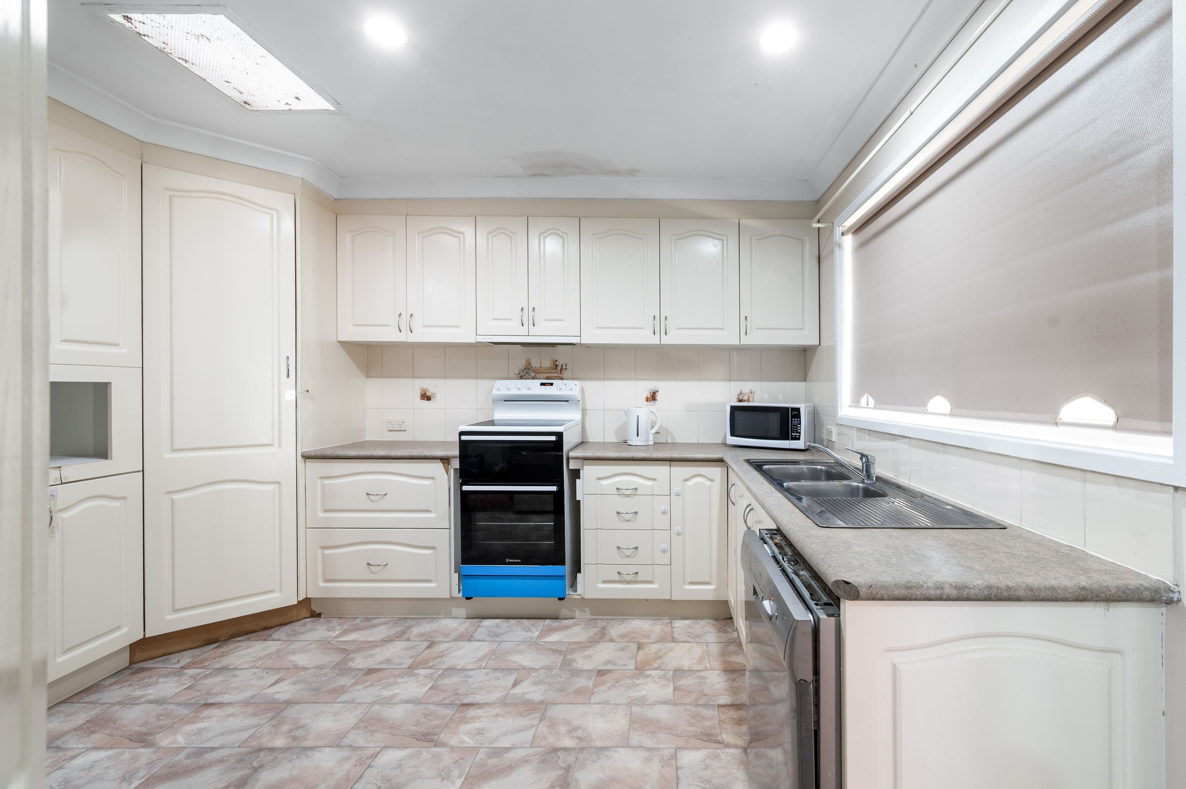 11 The Parkway, Bradbury NSW 2560, Bradbury - Thumbnail 6