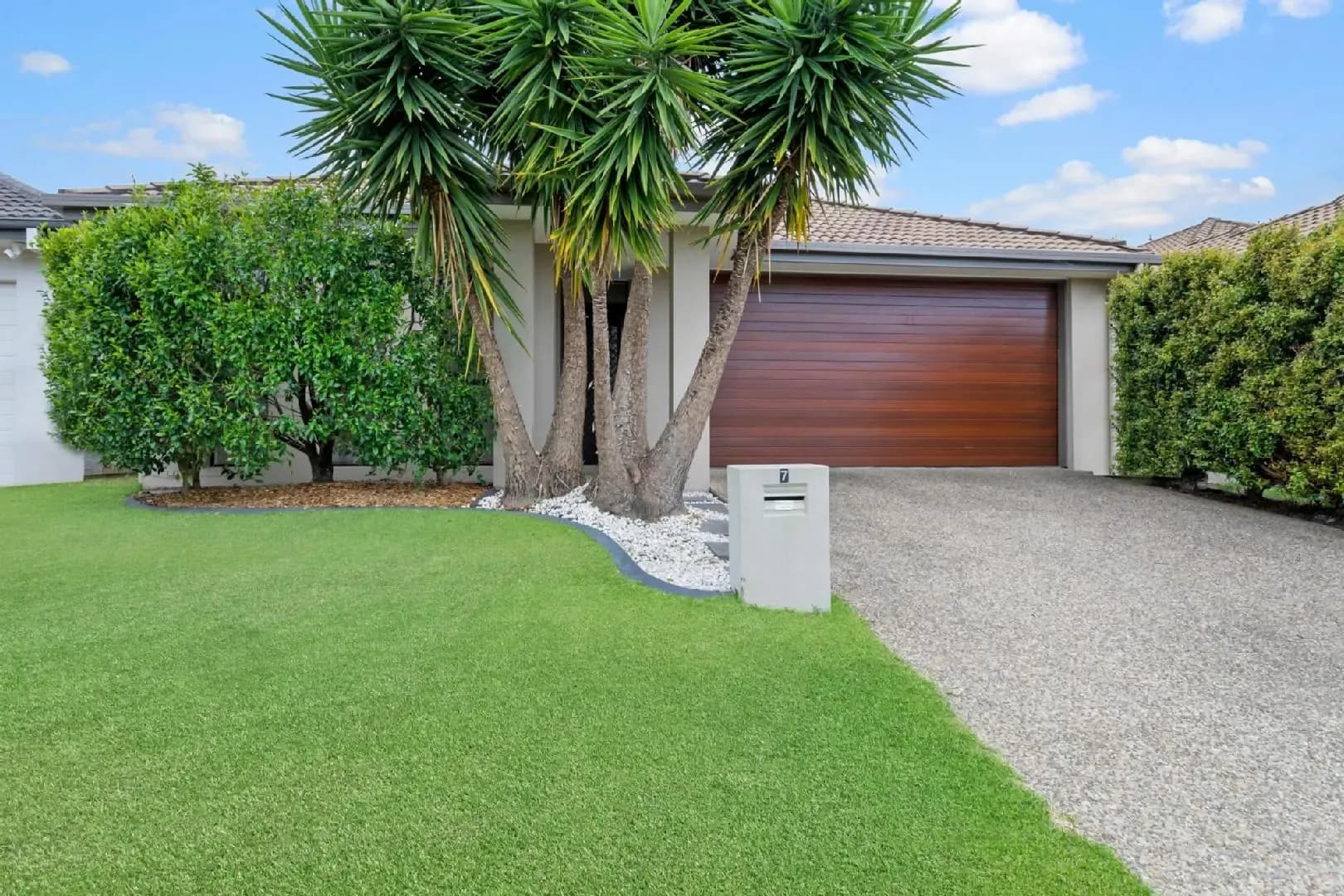 7 Rawlins Crescent, North Lakes QLD 4509, North Lakes - Image 1