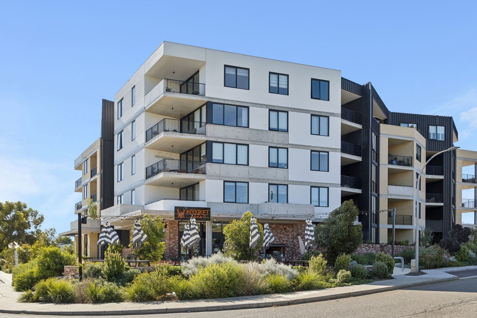 76 Knutsford Street, Fremantle WA 6160, Fremantle - Thumbnail 3