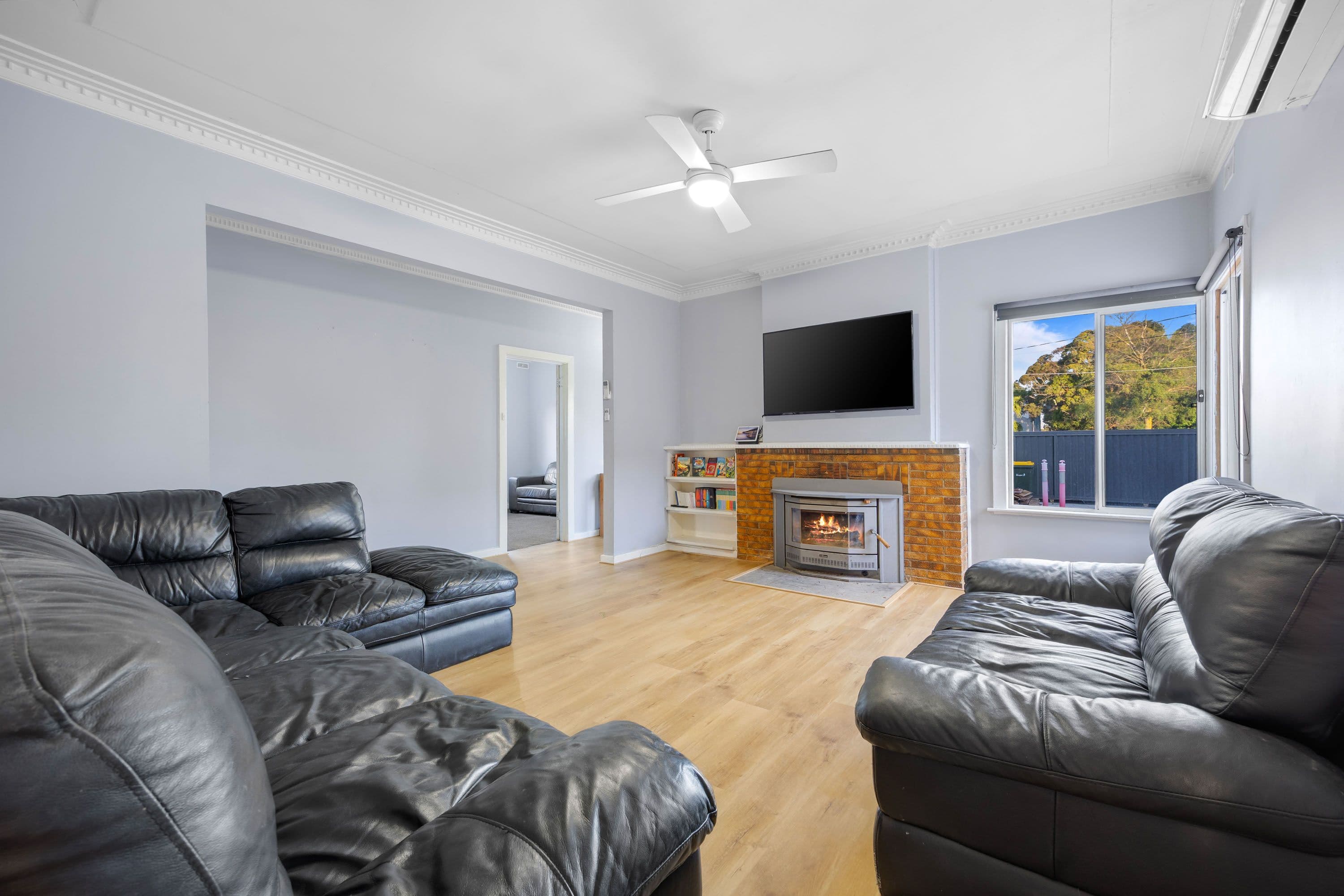 249 Dowling Street, Wendouree VIC 3355, Wendouree - Thumbnail 4