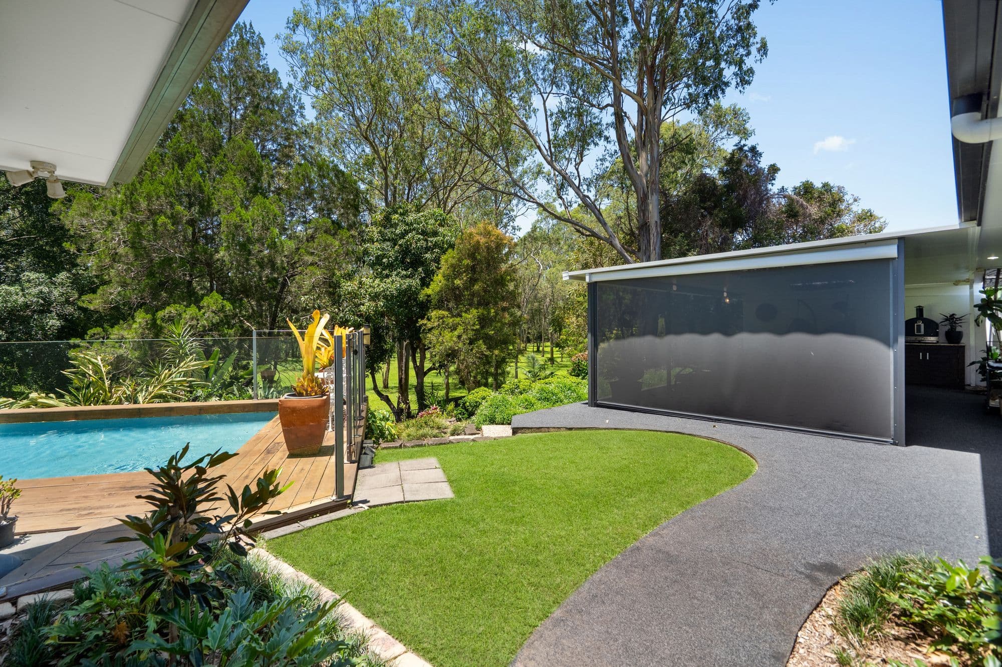 8 Nerang River Drive, Nerang QLD 4211, Nerang - Thumbnail 2
