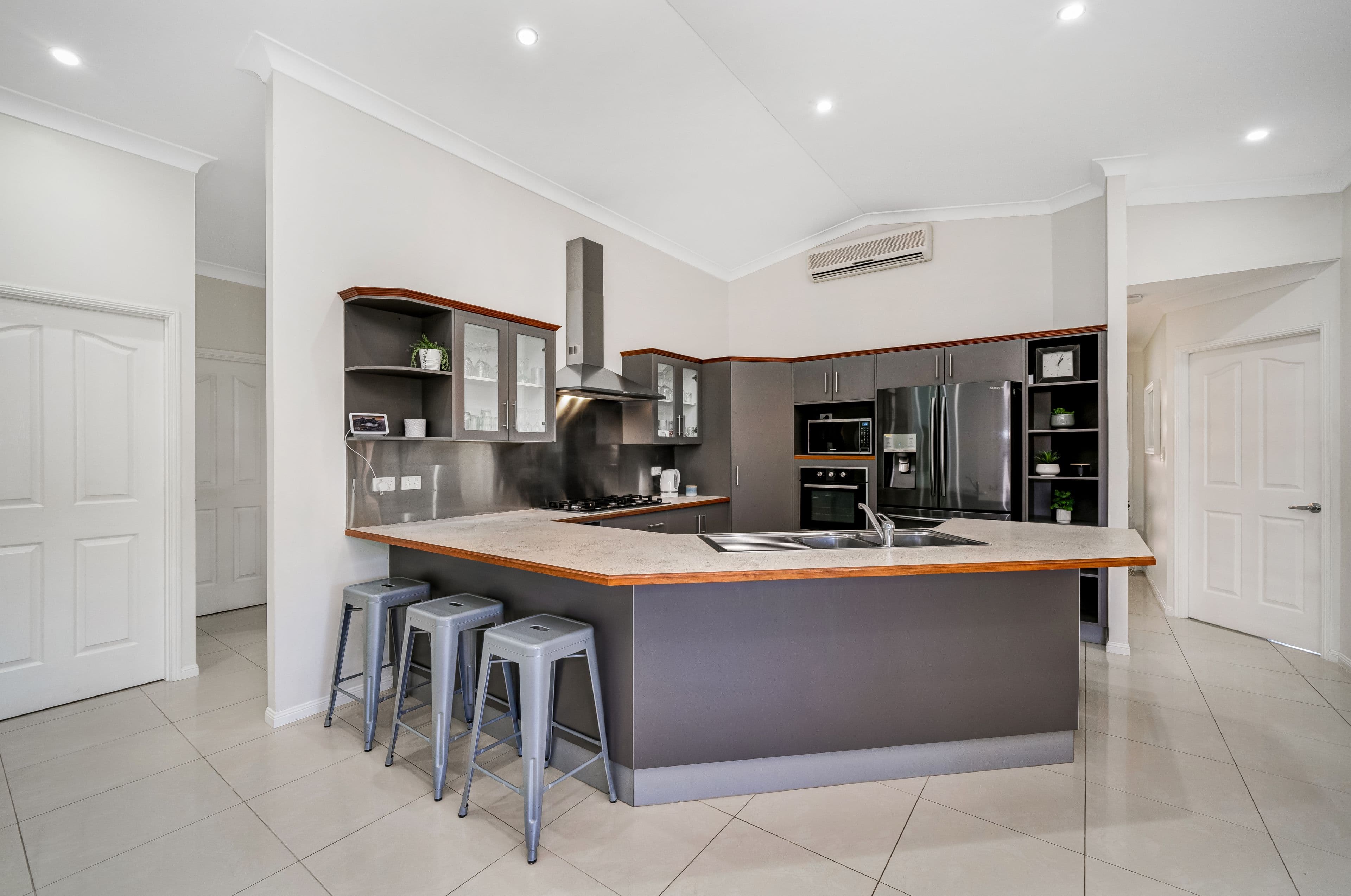 4 Montebello Circle, Kirwan QLD 4817, Kirwan - Thumbnail 7