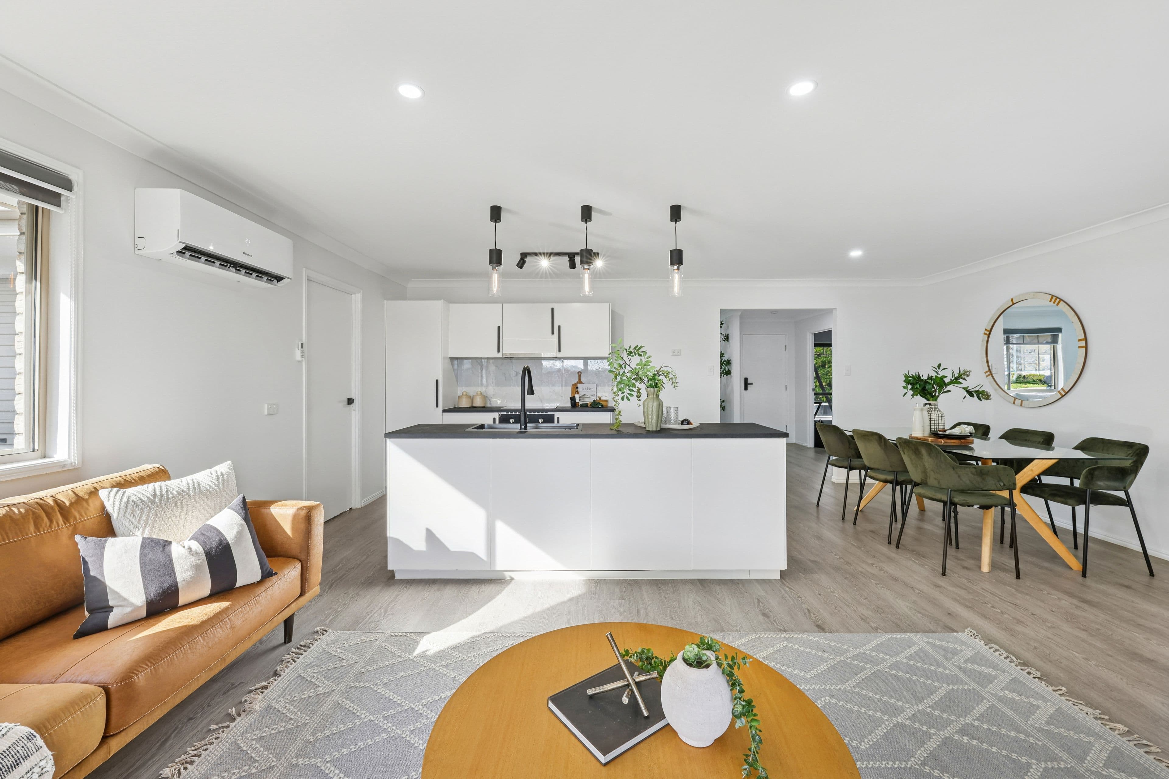12 Old Kent Road, Upper Coomera QLD 4209, Upper Coomera - Thumbnail 2