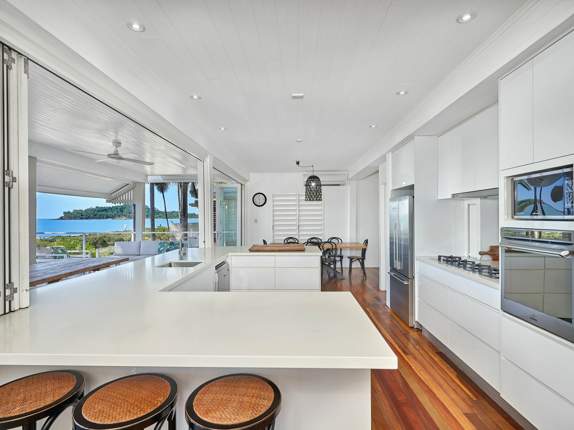 21 Arlington Esplanade, Clifton Beach, Clifton Beach - Thumbnail 8