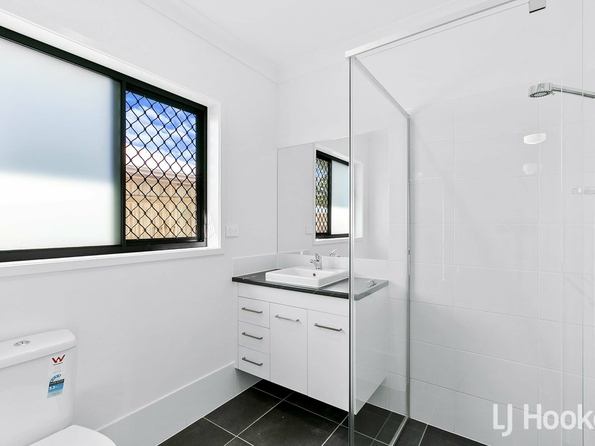 Unit 1/742A Kent Street, Maryborough, Maryborough - Thumbnail 8