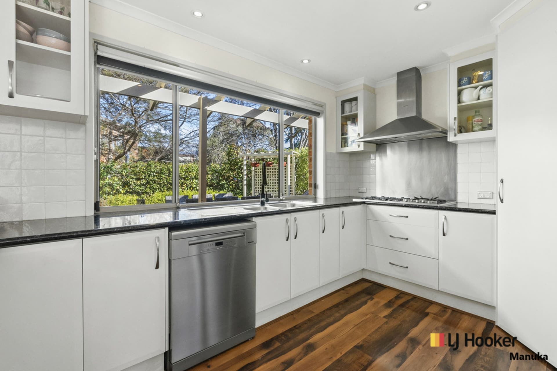 6 Kaeppel Place, Isaacs, Isaacs - Thumbnail 4
