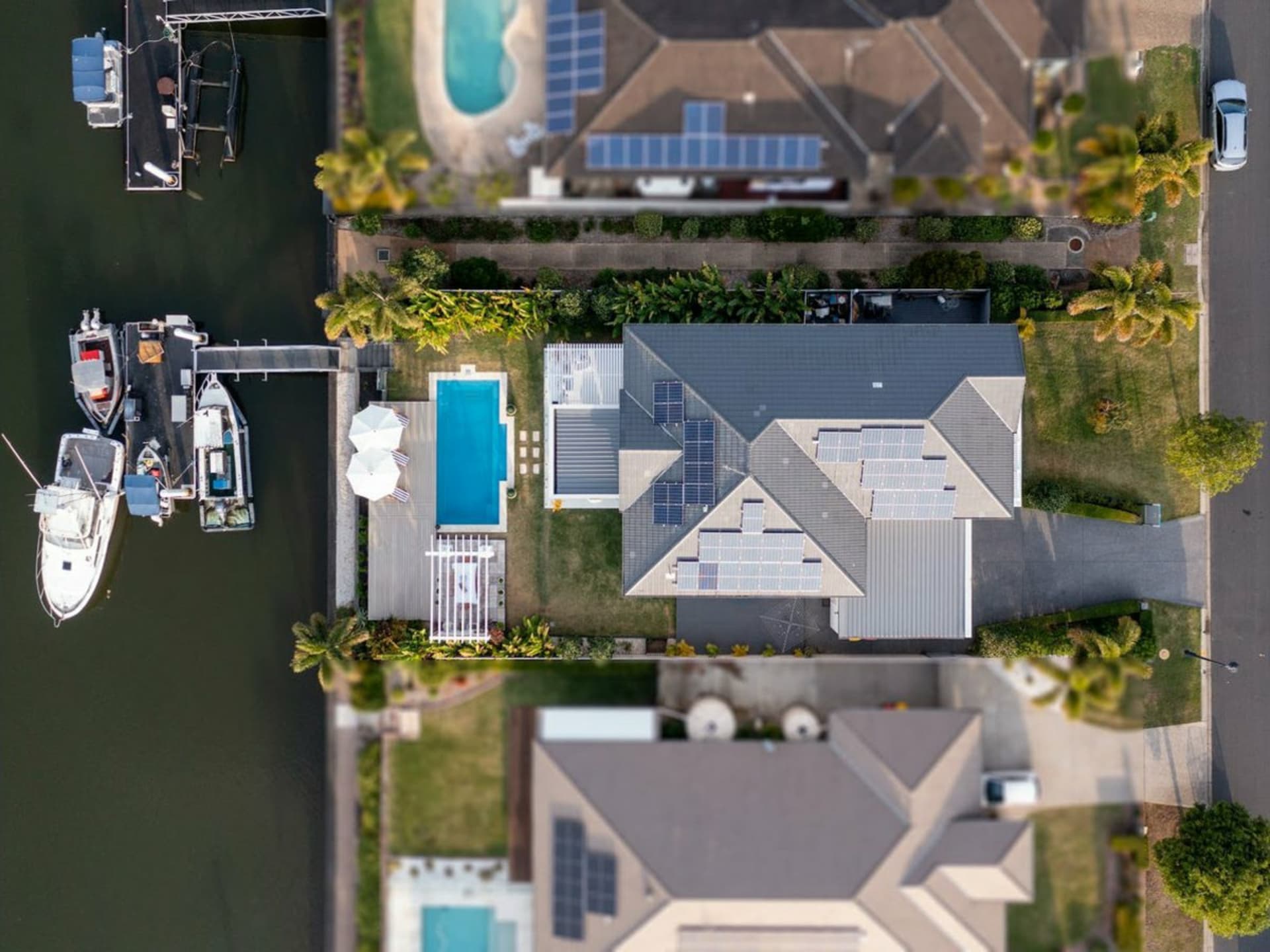 13 The Landing, Banksia Beach, Banksia Beach - Thumbnail 2