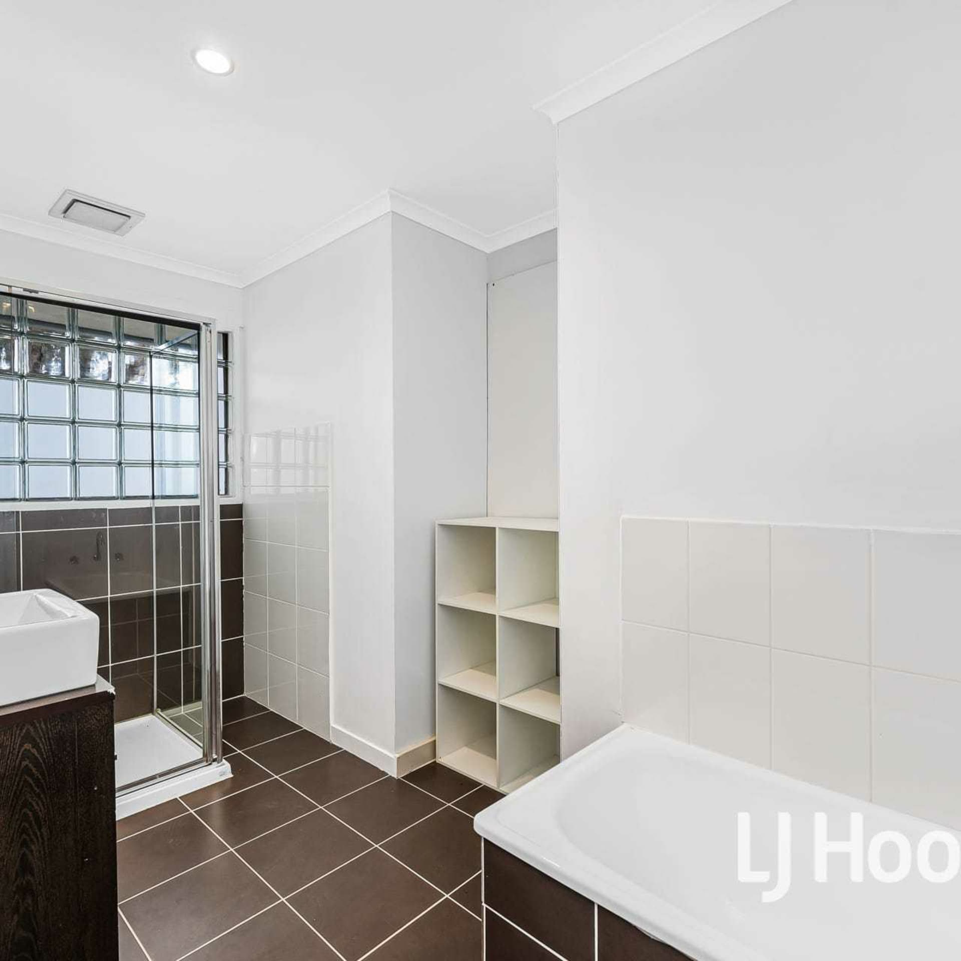 40 Gardenia Street, Pakenham, Pakenham - Thumbnail 8