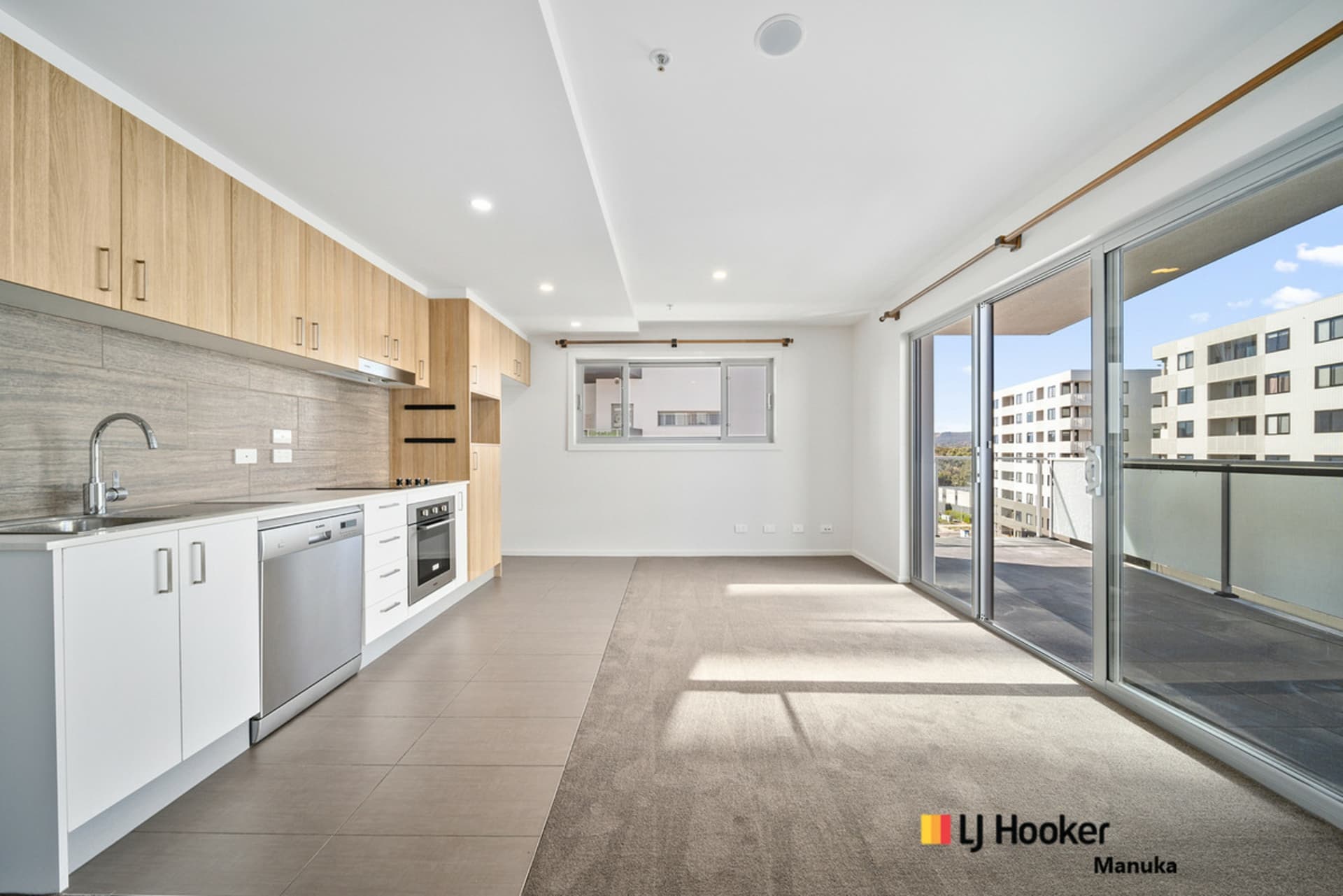 212/325 Anketell Street, Greenway, Greenway - Thumbnail 6