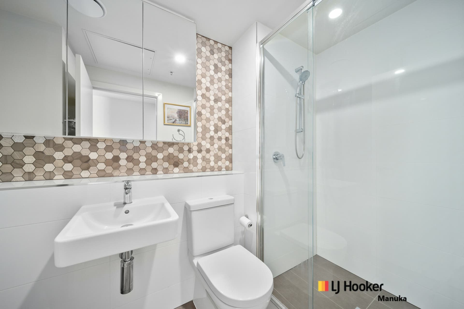 212/325 Anketell Street, Greenway, Greenway - Thumbnail 8