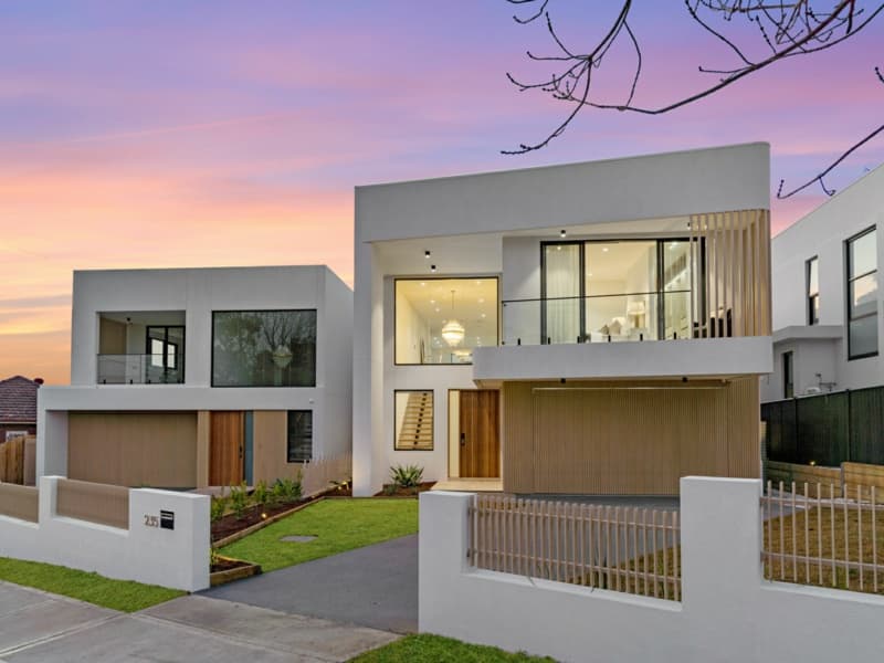 235 North Road, Eastwood, Eastwood - Image 1
