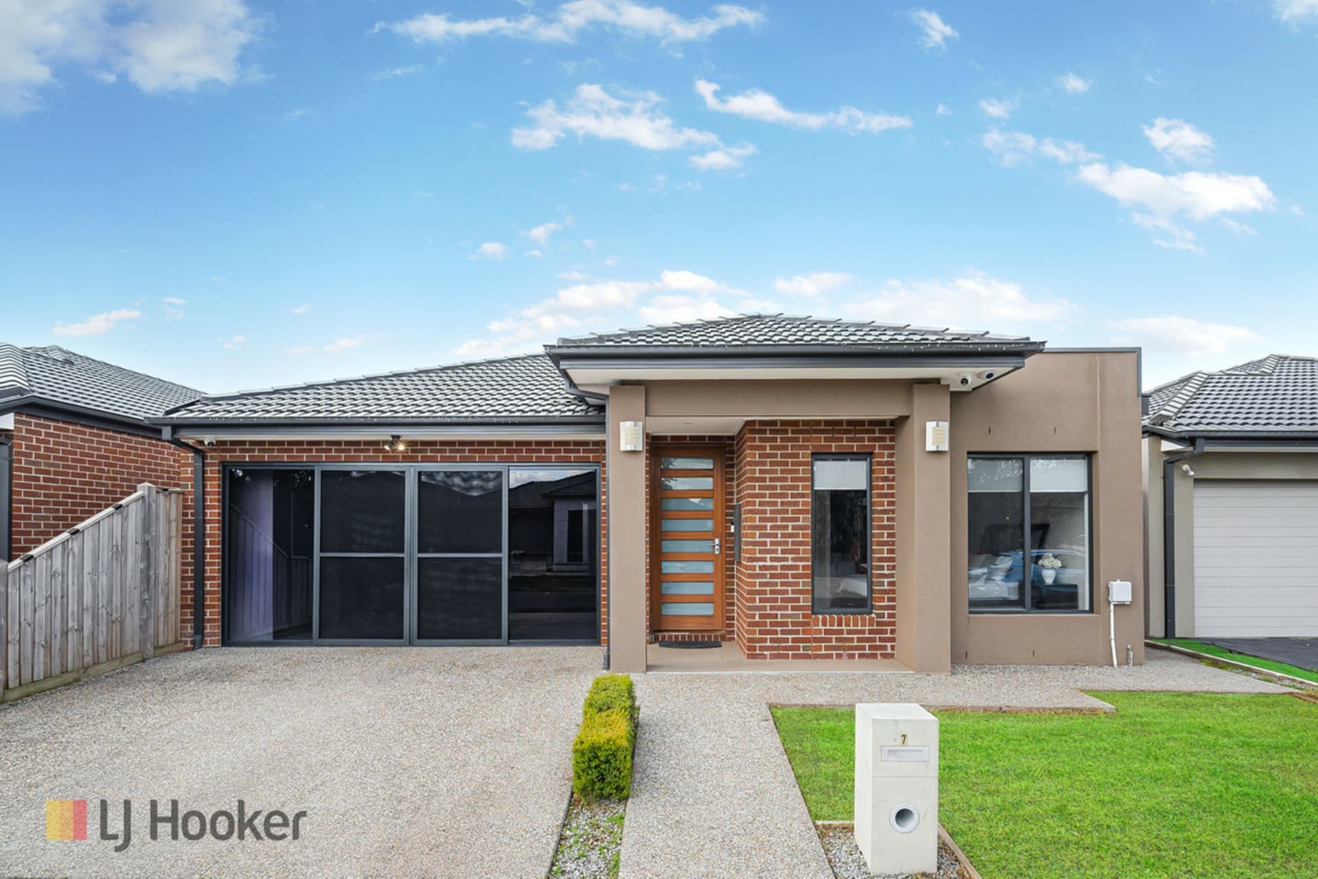 7 Pickering Street, Mickleham, Mickleham - Thumbnail 2
